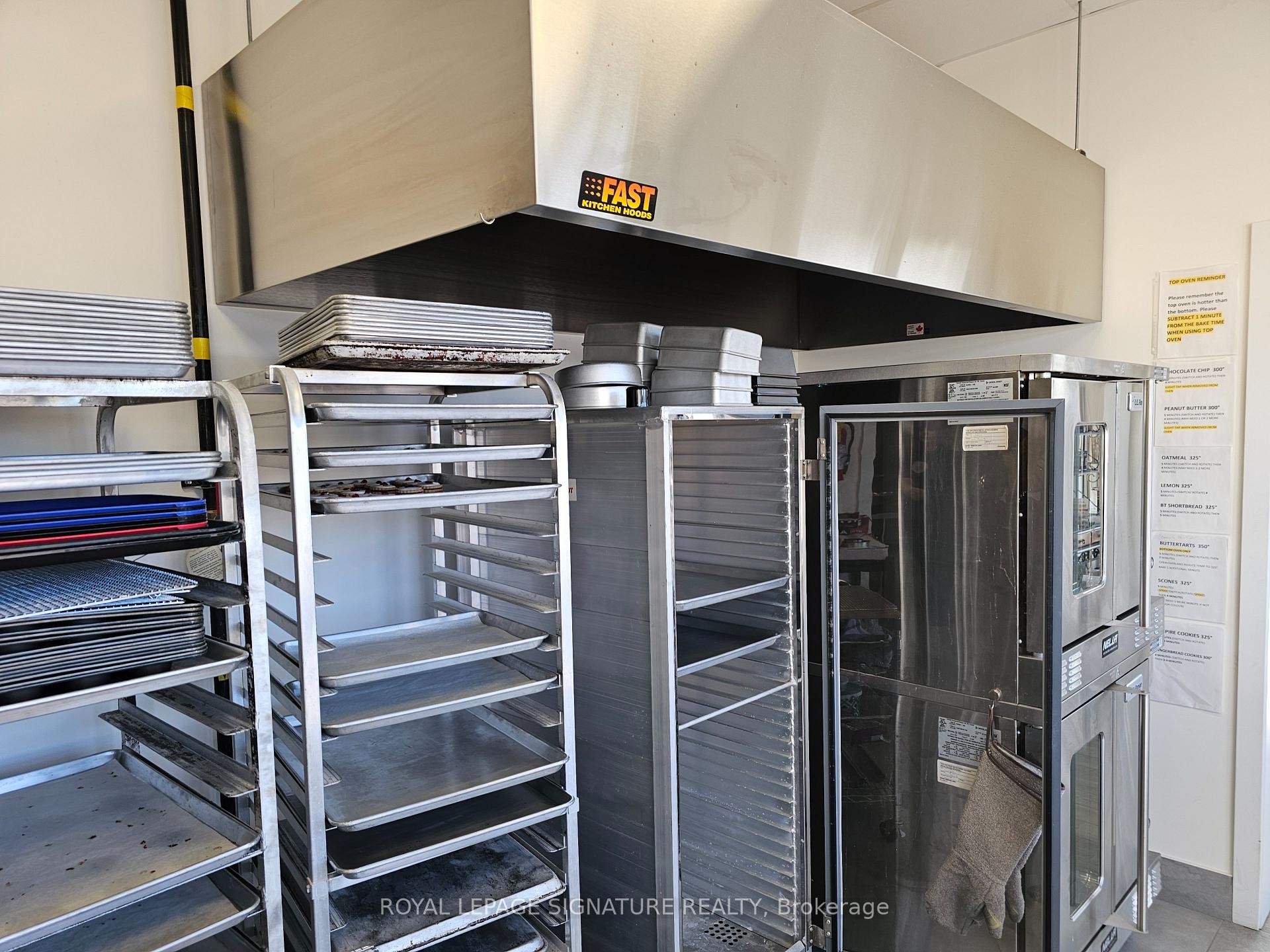 









321


Main

Street, F1,
Wasaga Beach,




ON
L9Z 0B6

