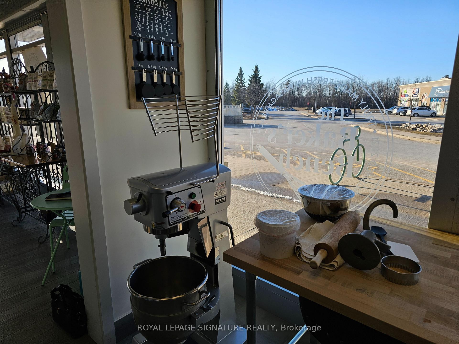 









321


Main

Street, F1,
Wasaga Beach,




ON
L9Z 0B6

