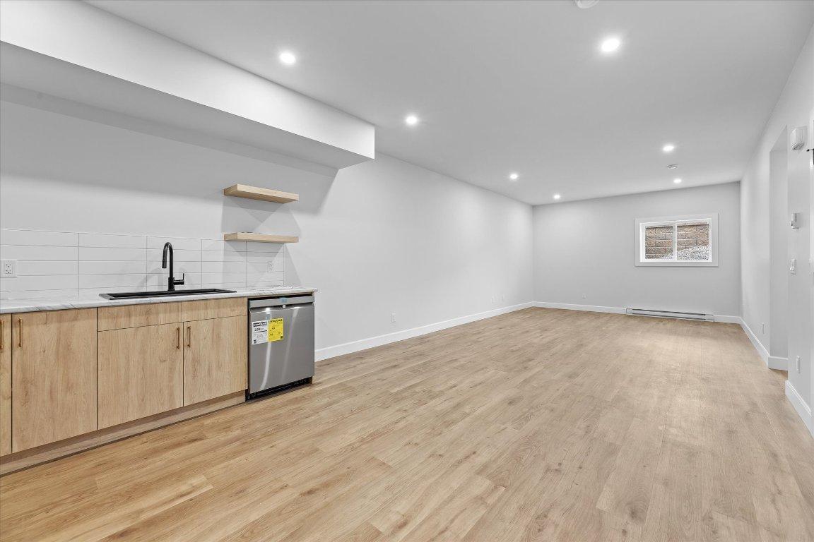 









167


Heldon

Court,
West Kelowna,




BC
V1Z 3S5

