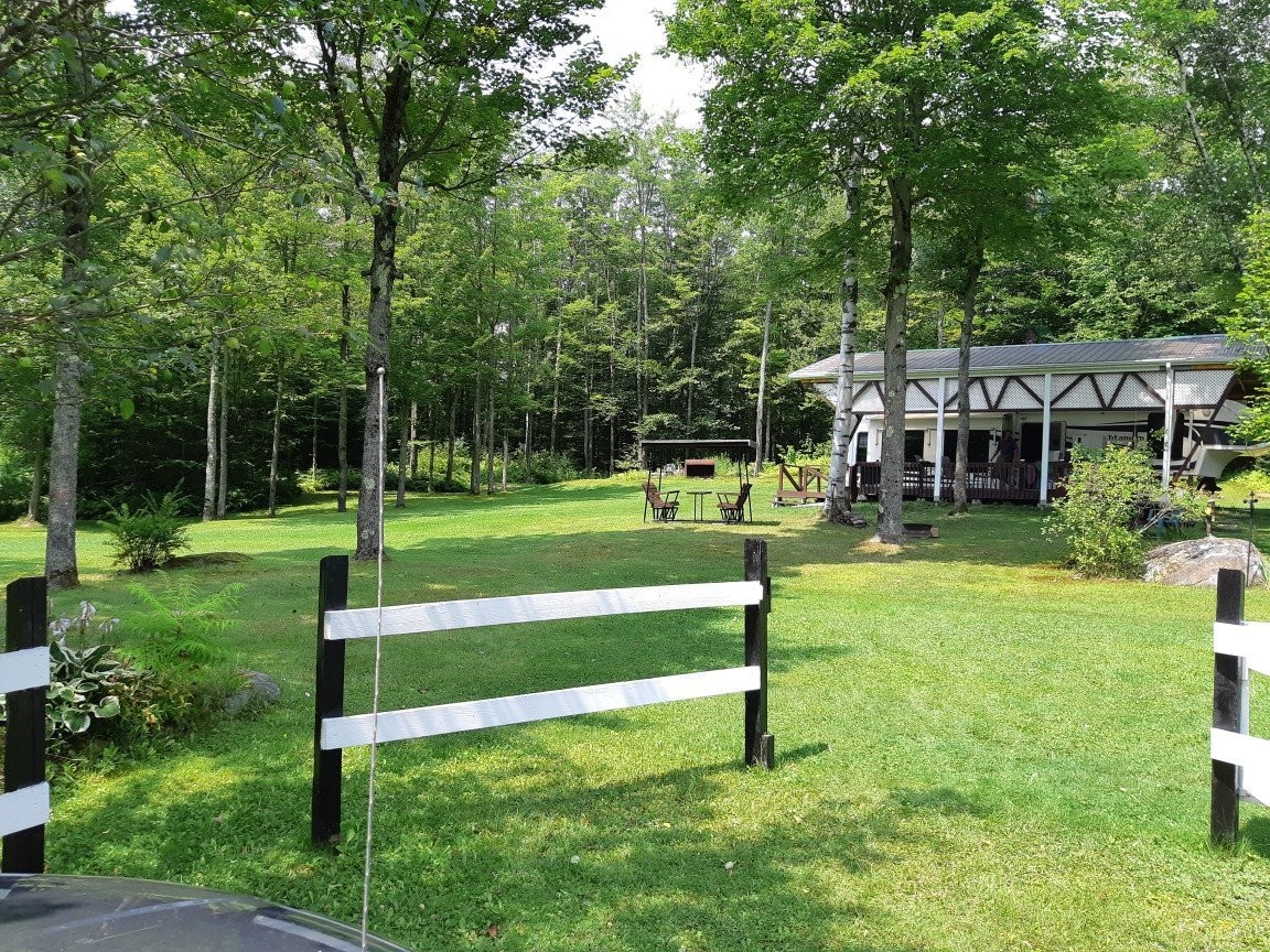 









165


Ch. Coutu

,
Stoke,







QC
J0B3G0

