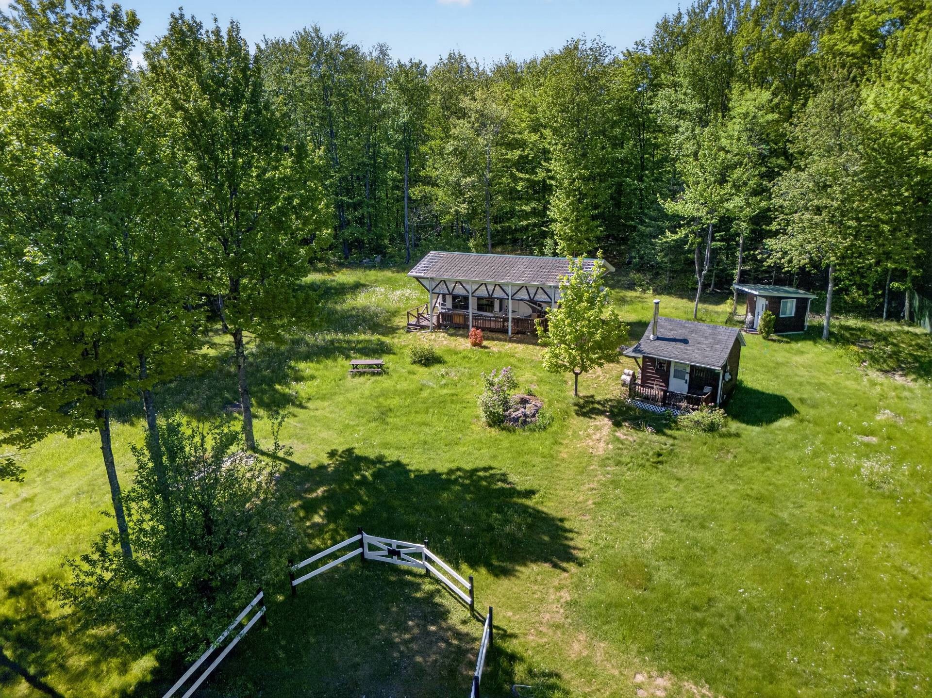 









165


Ch. Coutu

,
Stoke,







QC
J0B3G0

