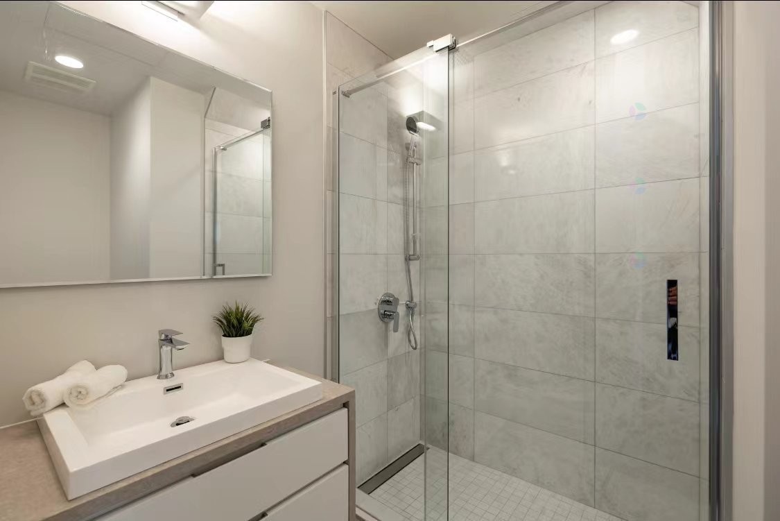 









1288


Rue St-Antoine O.

, TH2,
Montréal (Ville-Marie),




QC
H3C0X6

