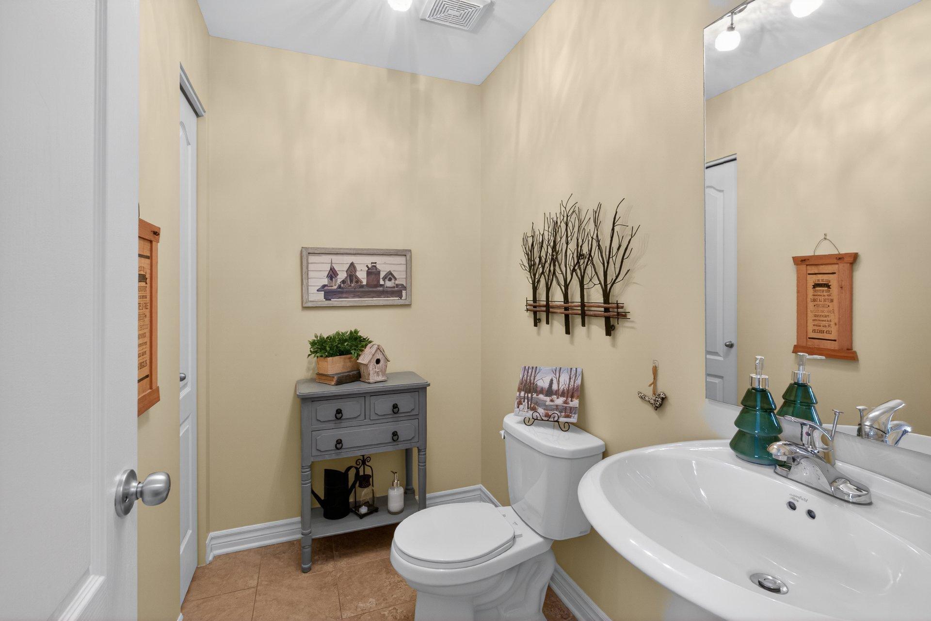 









373


Rue Jeannine-Grégoire-Ross

,
Gatineau (Gatineau),




QC
J8P0E1

