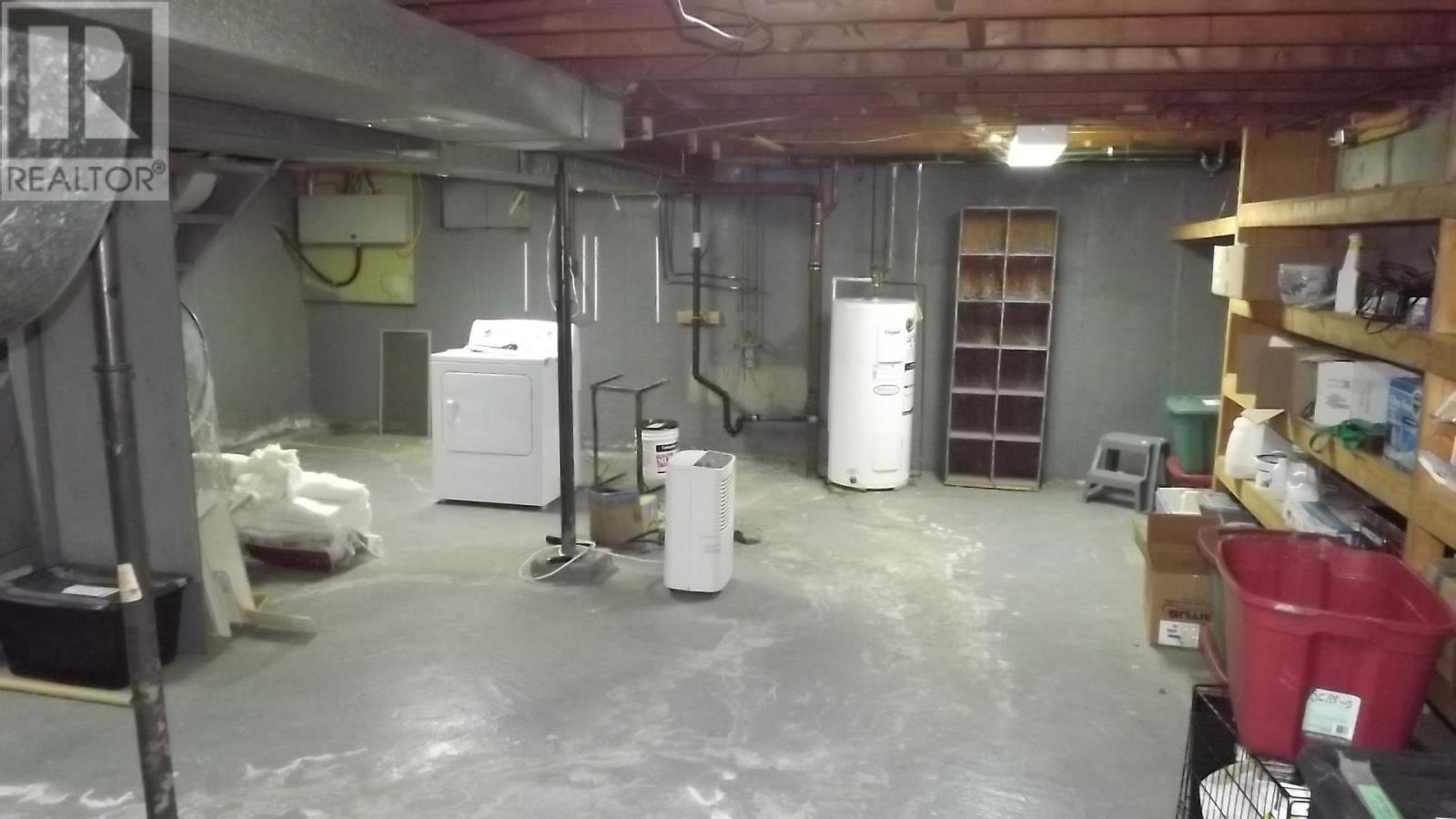 












23 Blackwell RD

,
Elliot Lake,




Ontario
P5A1G4

