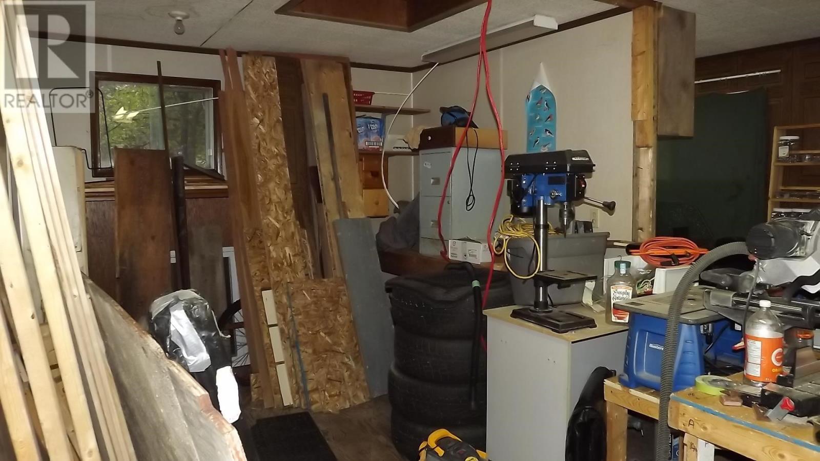 












23 Blackwell RD

,
Elliot Lake,




Ontario
P5A1G4

