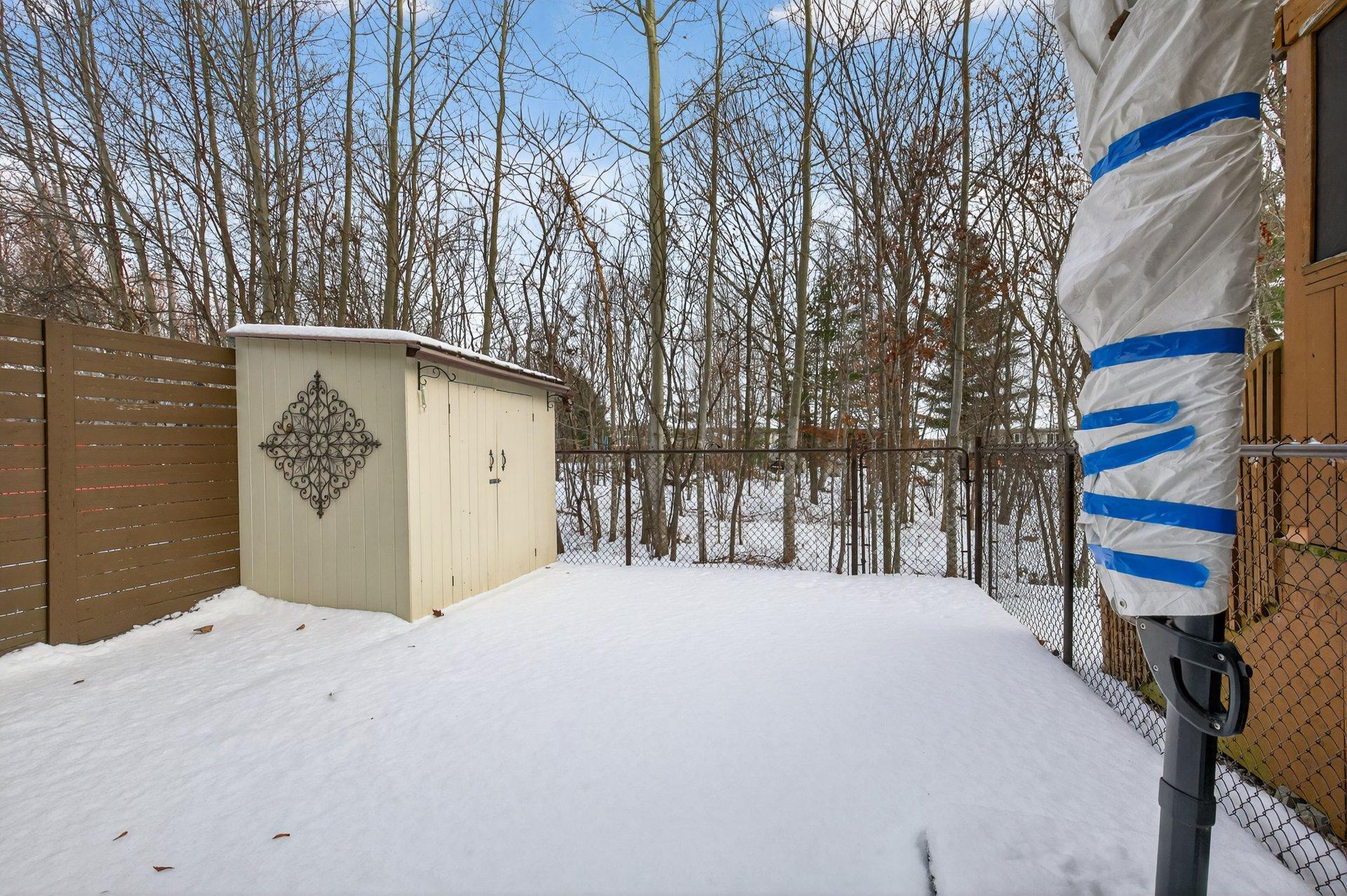 









373Z


Rue Jeannine-Grégoire-Ross

,
Gatineau (Gatineau),




QC
J8P0E1

