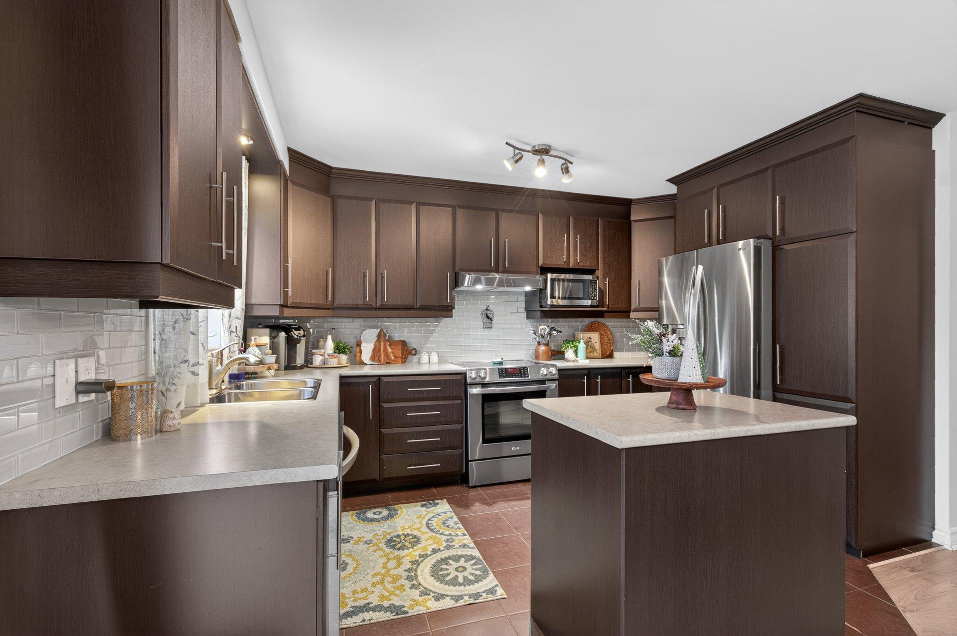 









373Z


Rue Jeannine-Grégoire-Ross

,
Gatineau (Gatineau),




QC
J8P0E1

