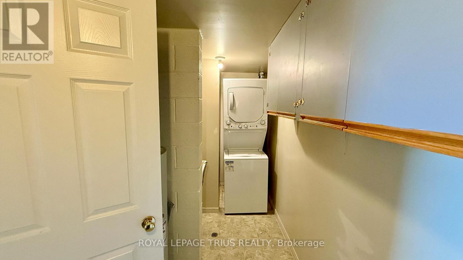 












604 - 5 MILL POND COURT

,
Norfolk (Simcoe),




Ontario
N3Y5J6

