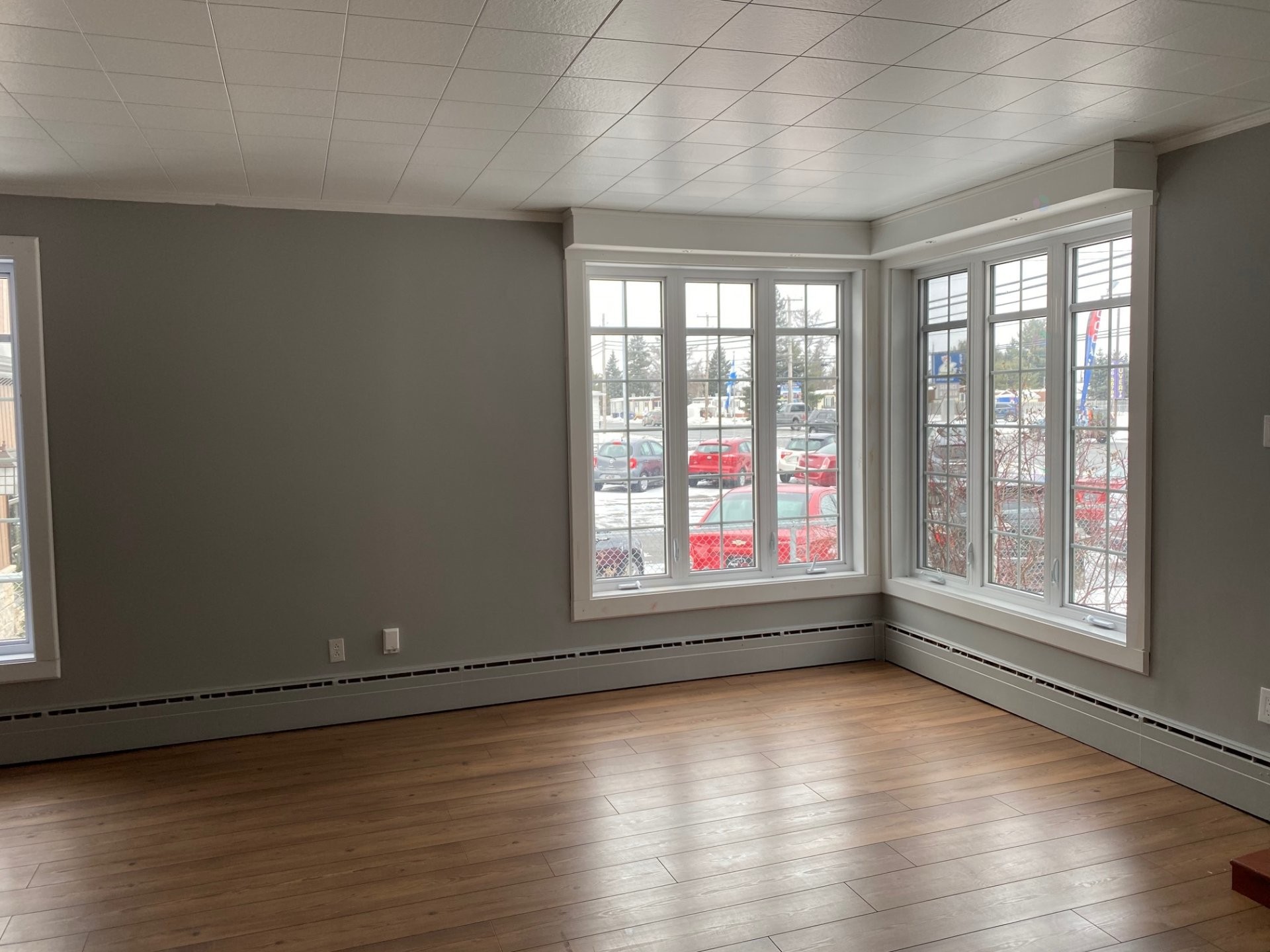 









4292

 - 4294


Boul. de Shawinigan-Sud

,
Shawinigan,




QC
G9P4G2

