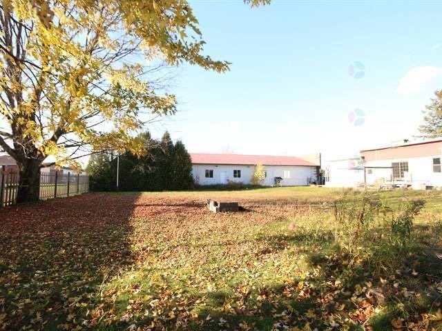 









4292

 - 4294


Boul. de Shawinigan-Sud

,
Shawinigan,




QC
G9P4G2

