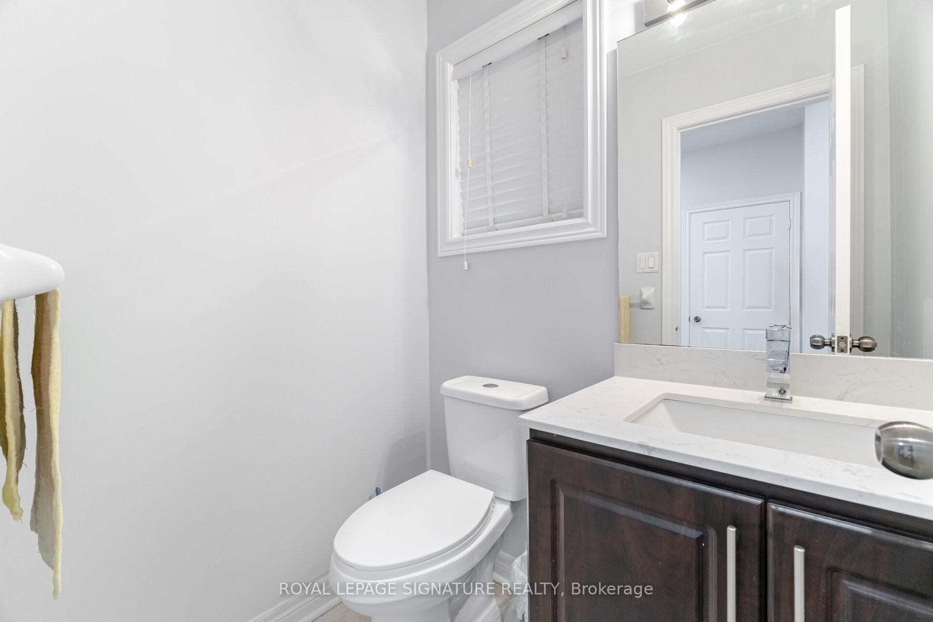 









443


Comiskey

Crescent,
Mississauga,




ON
L5W 0C7

