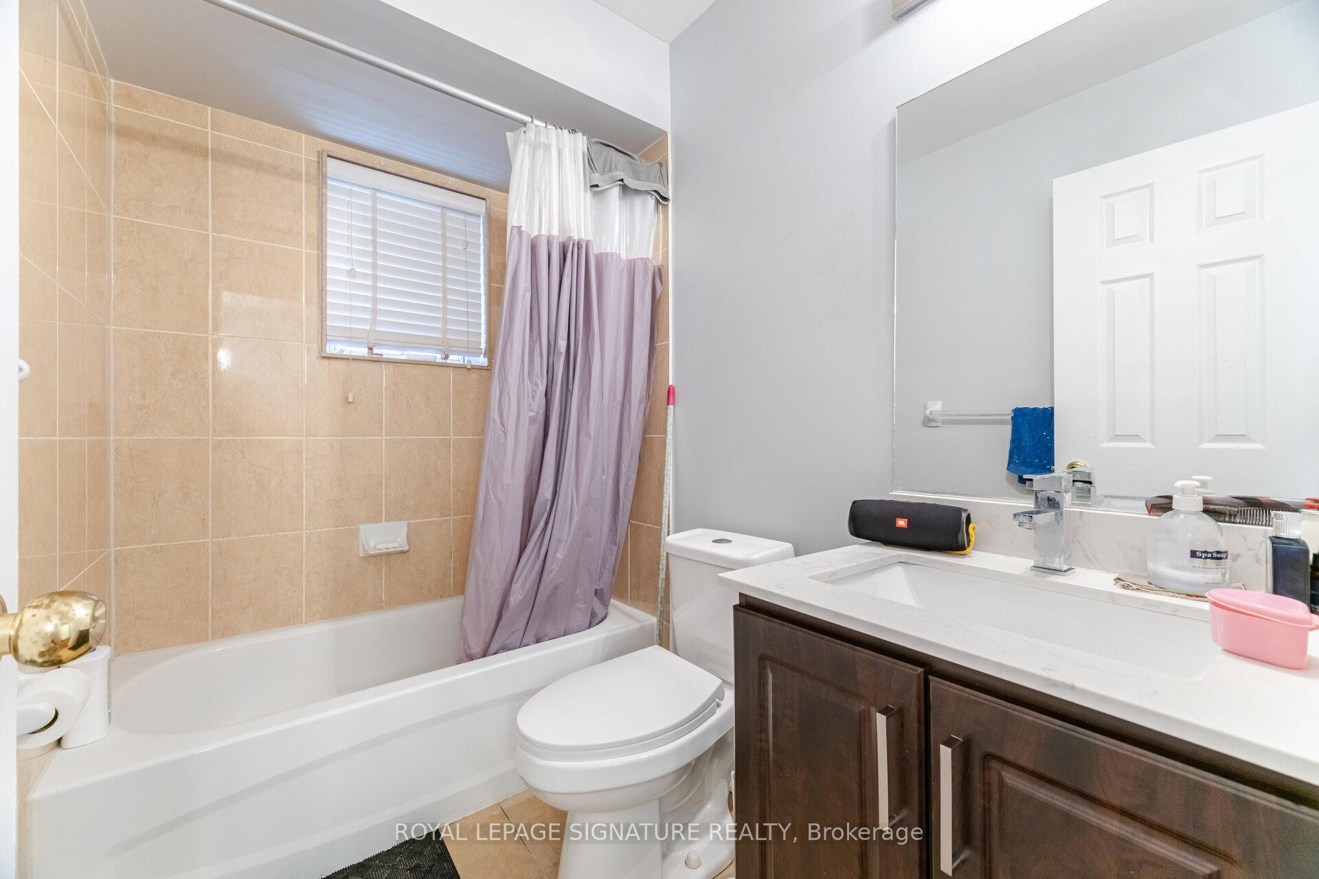 









443


Comiskey

Crescent,
Mississauga,




ON
L5W 0C7

