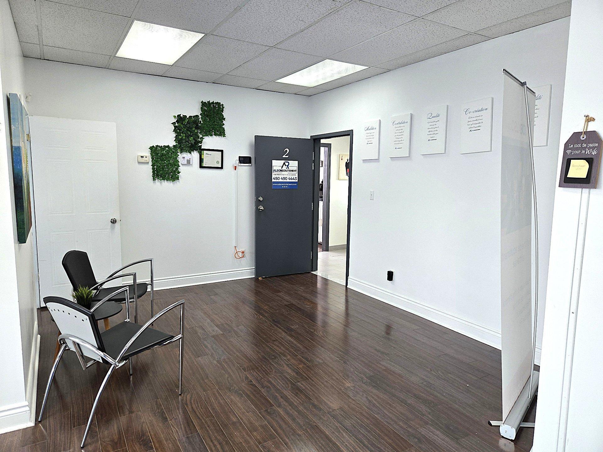 









503


Boul. des Laurentides

,
Laval (Pont-Viau),




QC
H7G2V2

