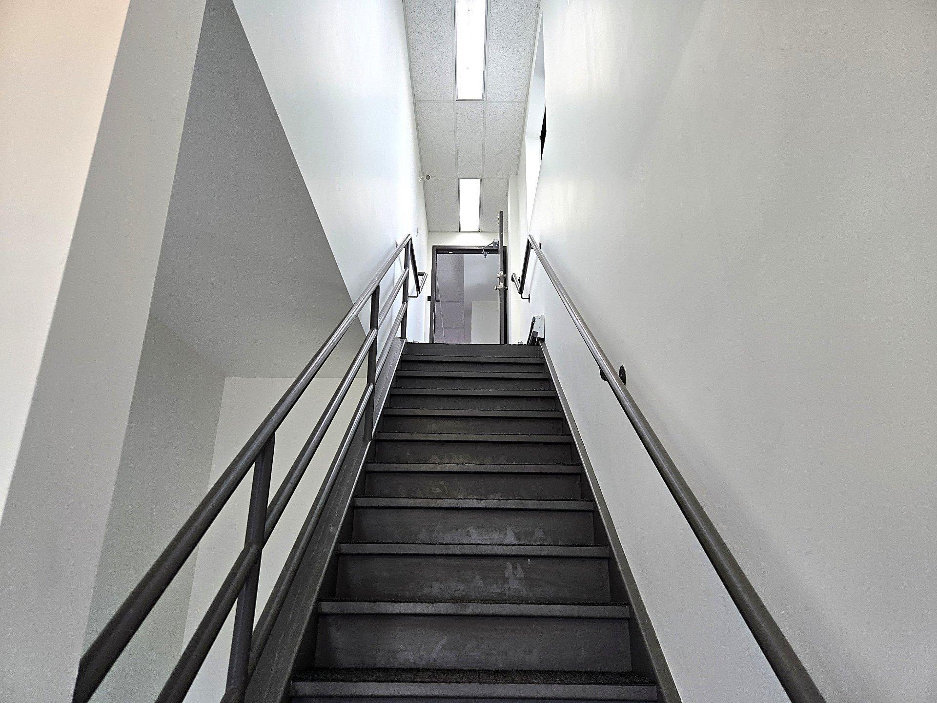 









503


Boul. des Laurentides

,
Laval (Pont-Viau),




QC
H7G2V2

