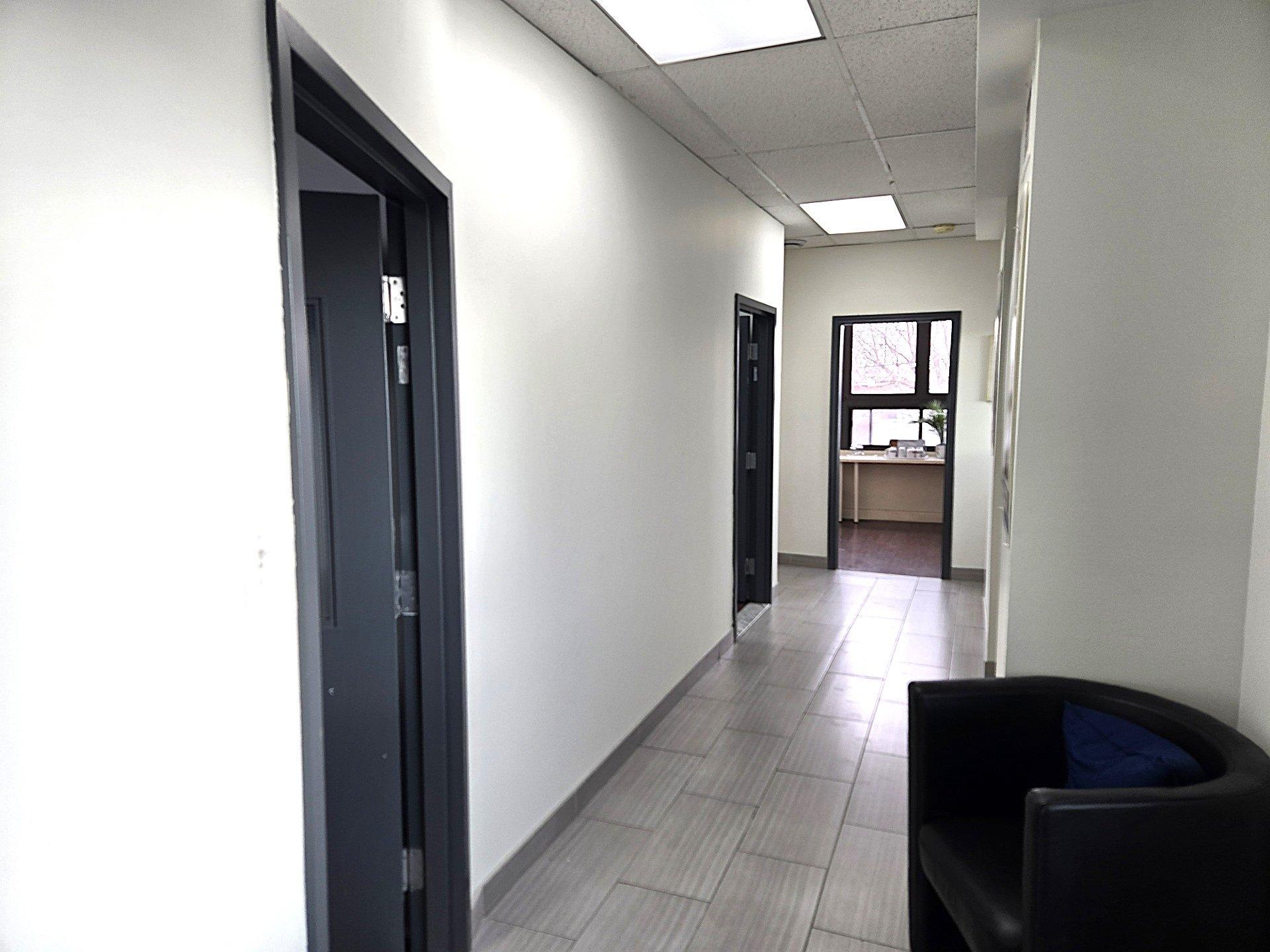 









503


Boul. des Laurentides

,
Laval (Pont-Viau),




QC
H7G2V2

