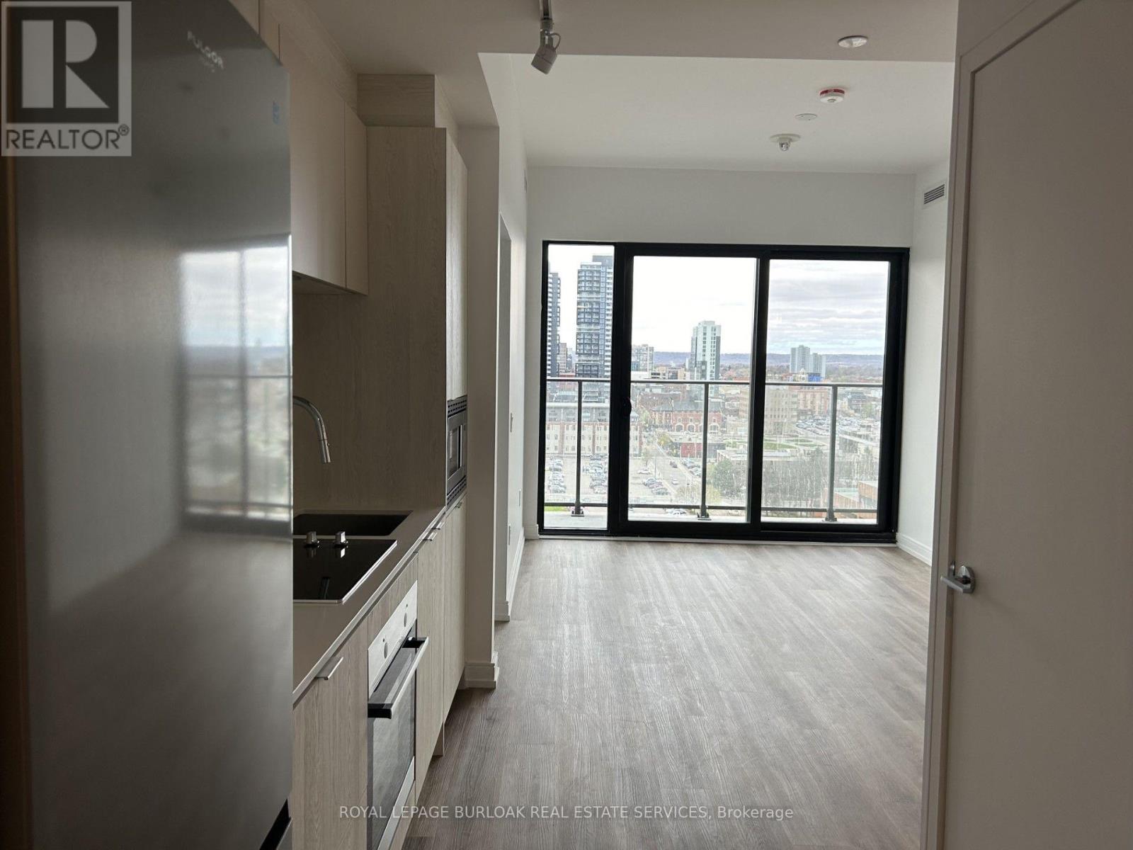 












1509 - 1 JARVIS STREET

,
Hamilton,




Ontario
L8R3J2

