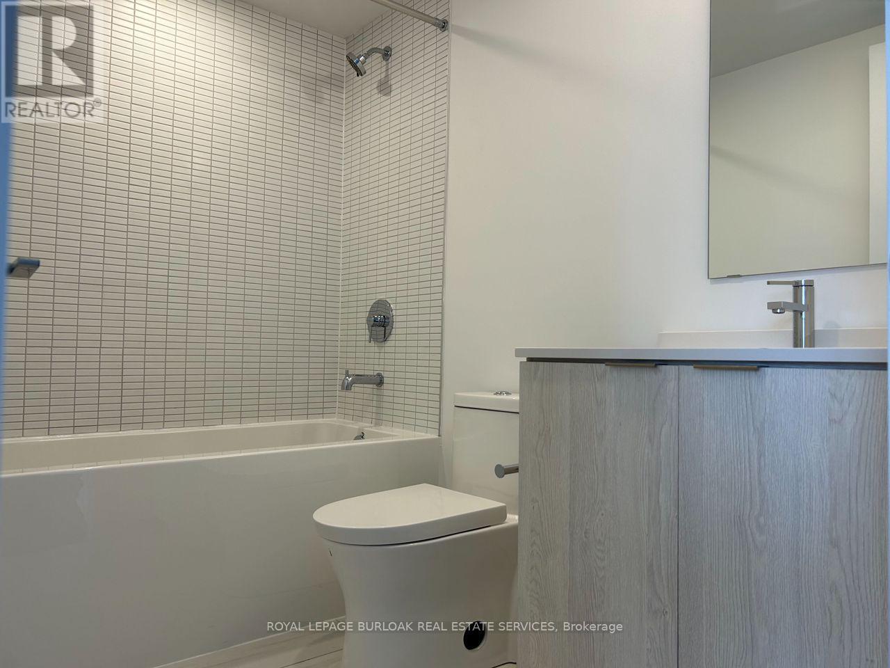 












1509 - 1 JARVIS STREET

,
Hamilton,




Ontario
L8R3J2

