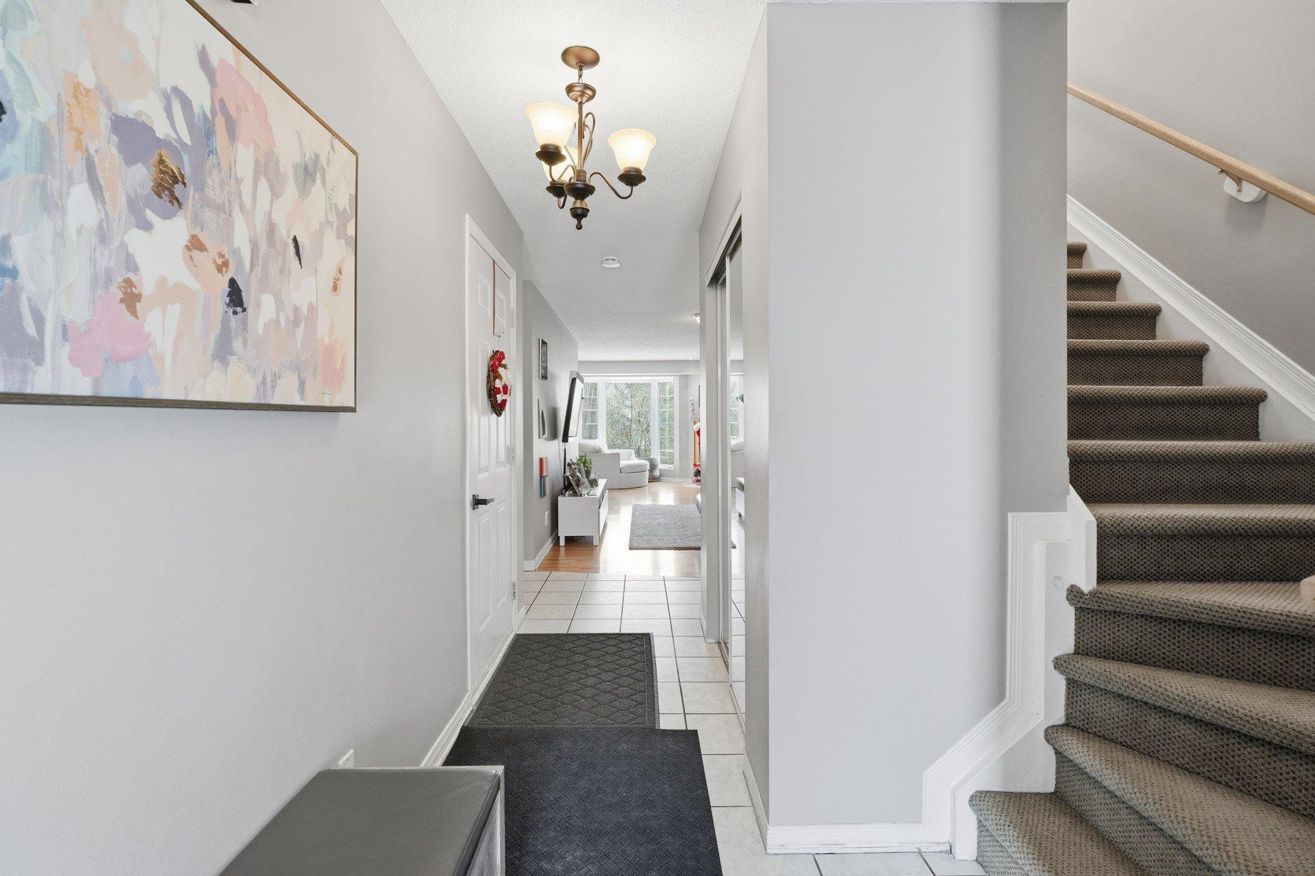 









10


Rue de Miramas

,
Gatineau (Gatineau),




QC
J8T8H6

