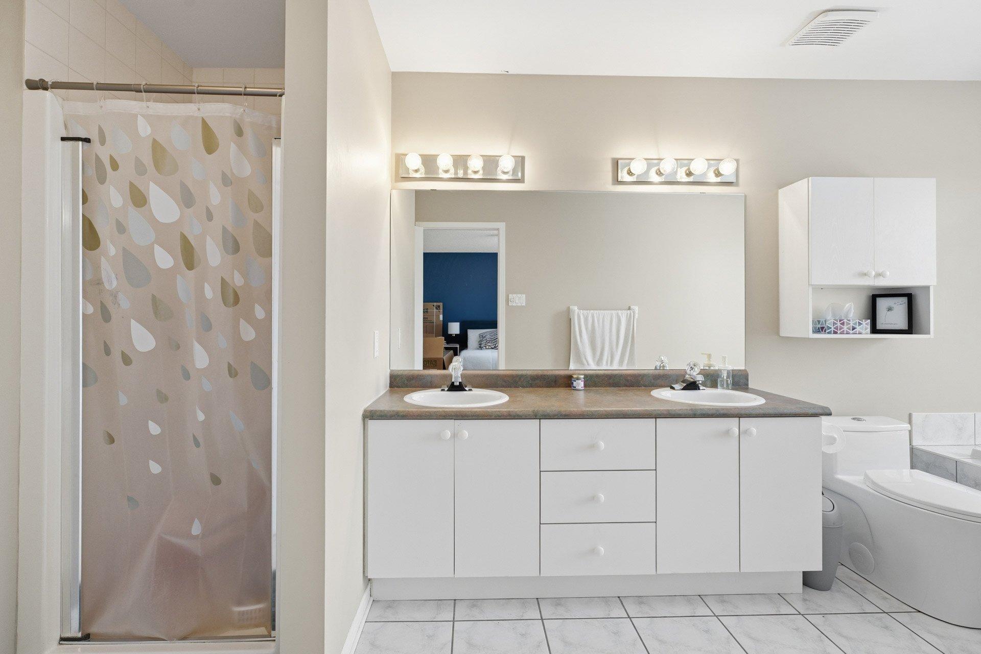 









10


Rue de Miramas

,
Gatineau (Gatineau),




QC
J8T8H6

