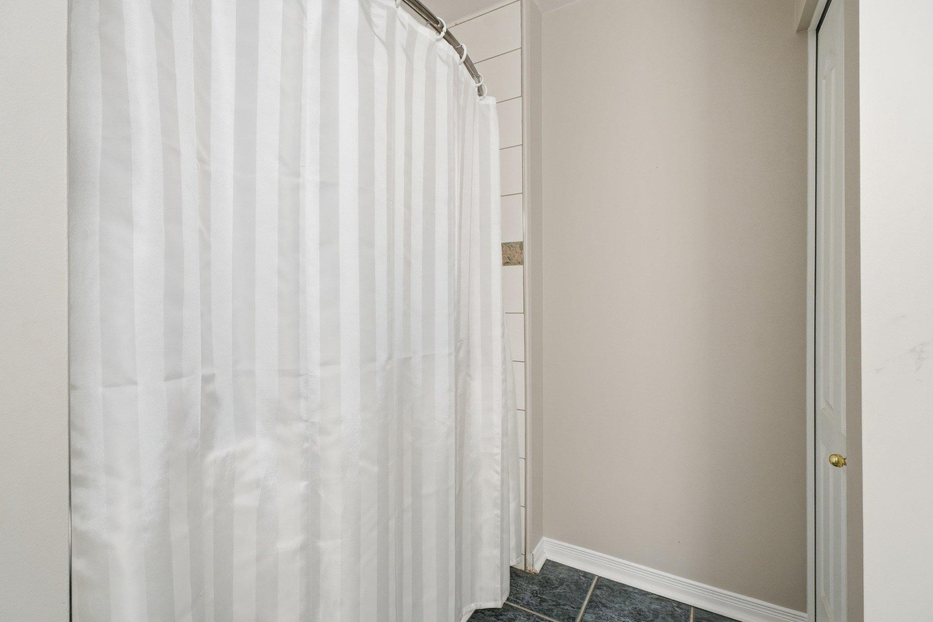 









10


Rue de Miramas

,
Gatineau (Gatineau),




QC
J8T8H6

