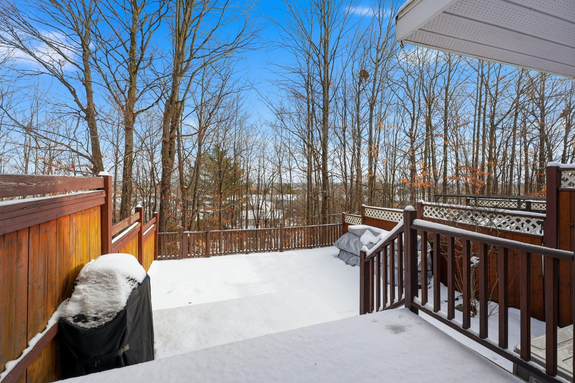 









10


Rue de Miramas

,
Gatineau (Gatineau),




QC
J8T8H6

