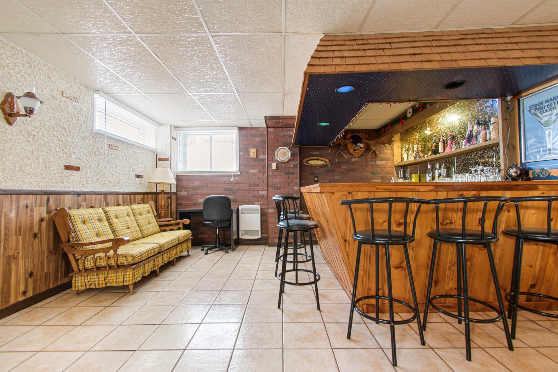 









328


Rue Fern

,
Lachute,




QC
J8H2A5

