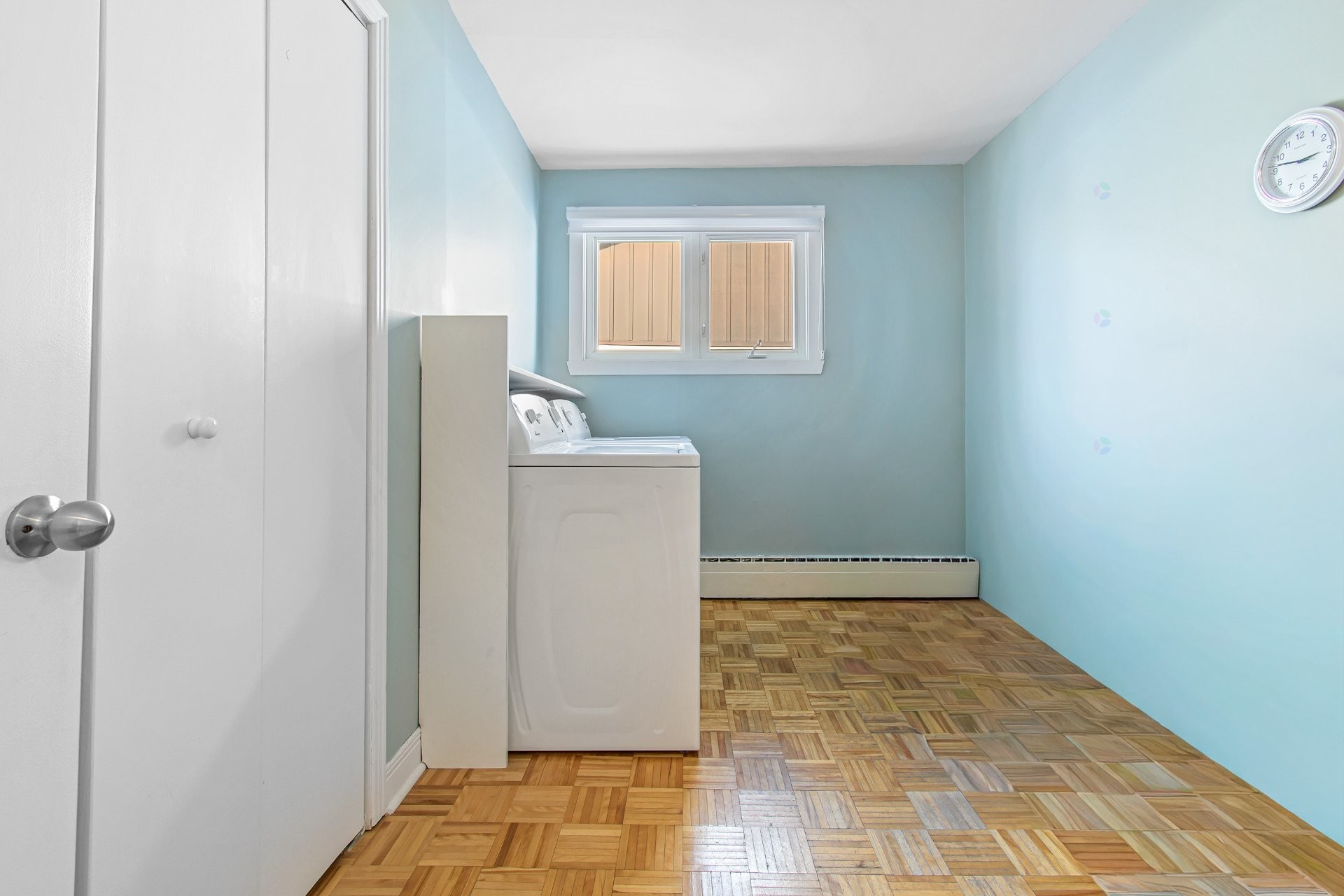 









328


Rue Fern

,
Lachute,




QC
J8H2A5

