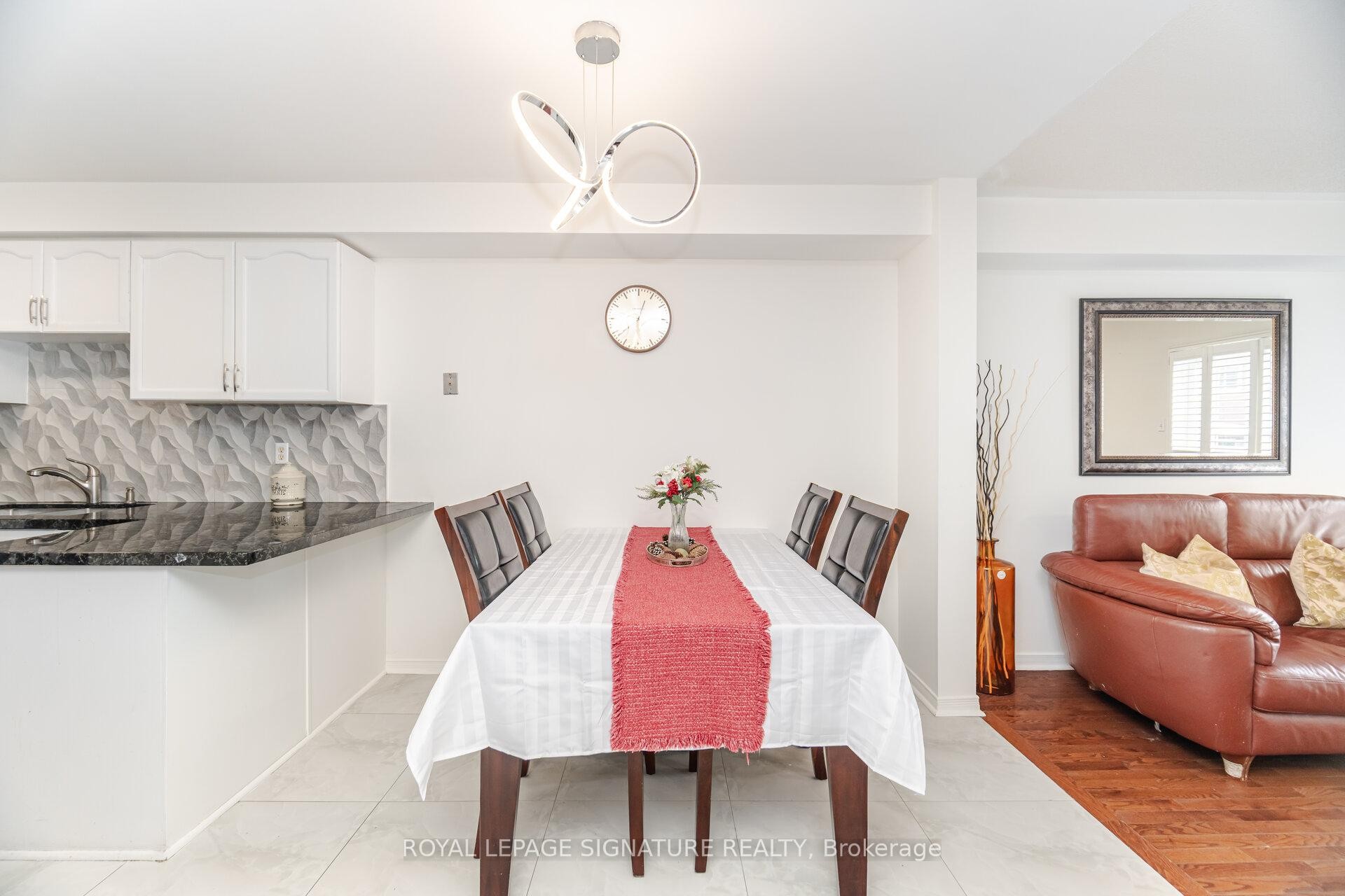 









184


Lindenshire

Avenue,
Vaughan,




ON
L6A 2X4

