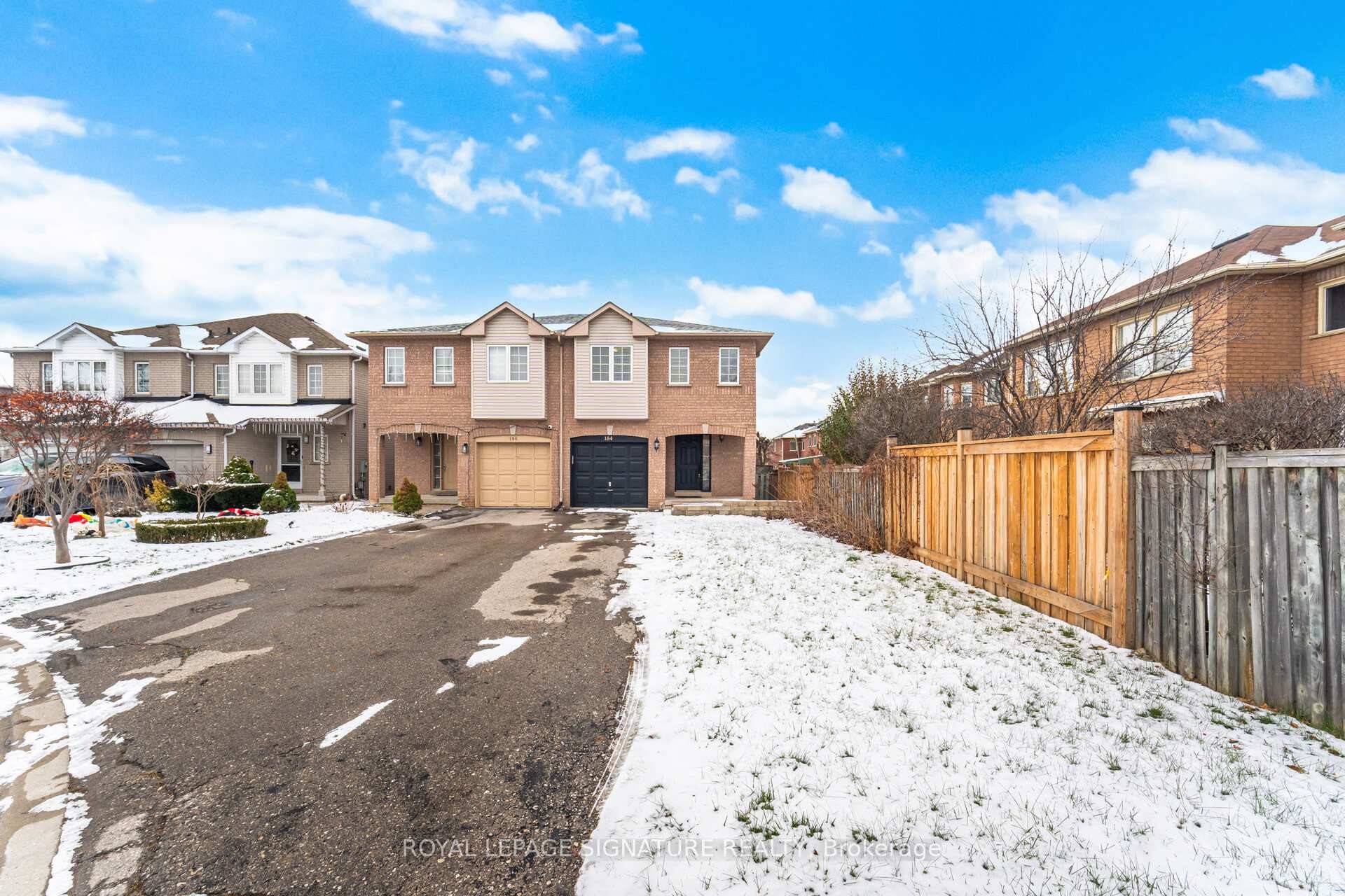 









184


Lindenshire

Avenue,
Vaughan,




ON
L6A 2X4

