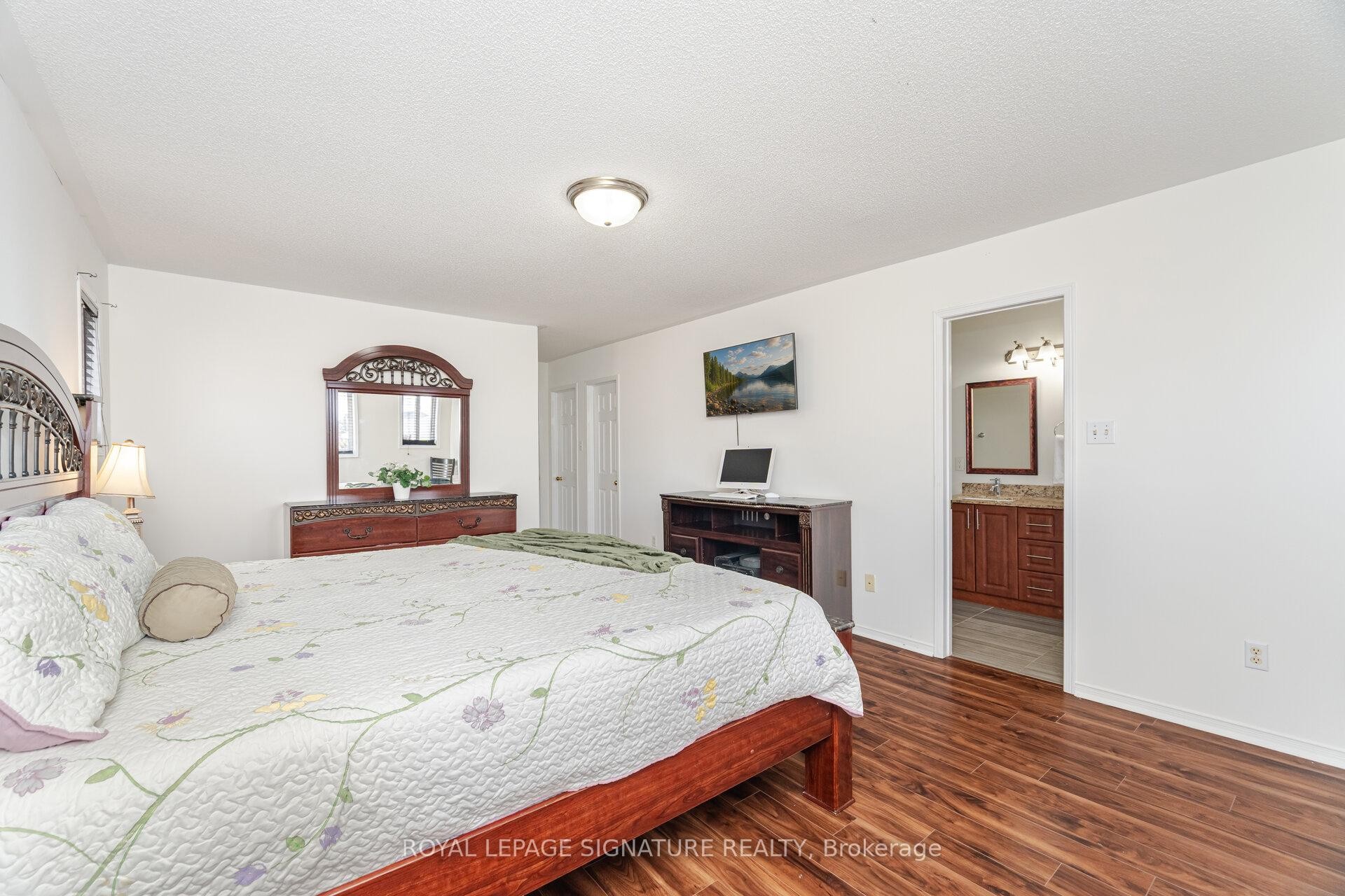 









184


Lindenshire

Avenue,
Vaughan,




ON
L6A 2X4

