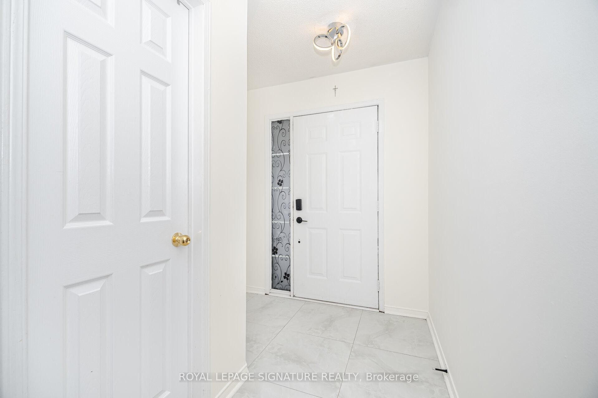 









184


Lindenshire

Avenue,
Vaughan,




ON
L6A 2X4

