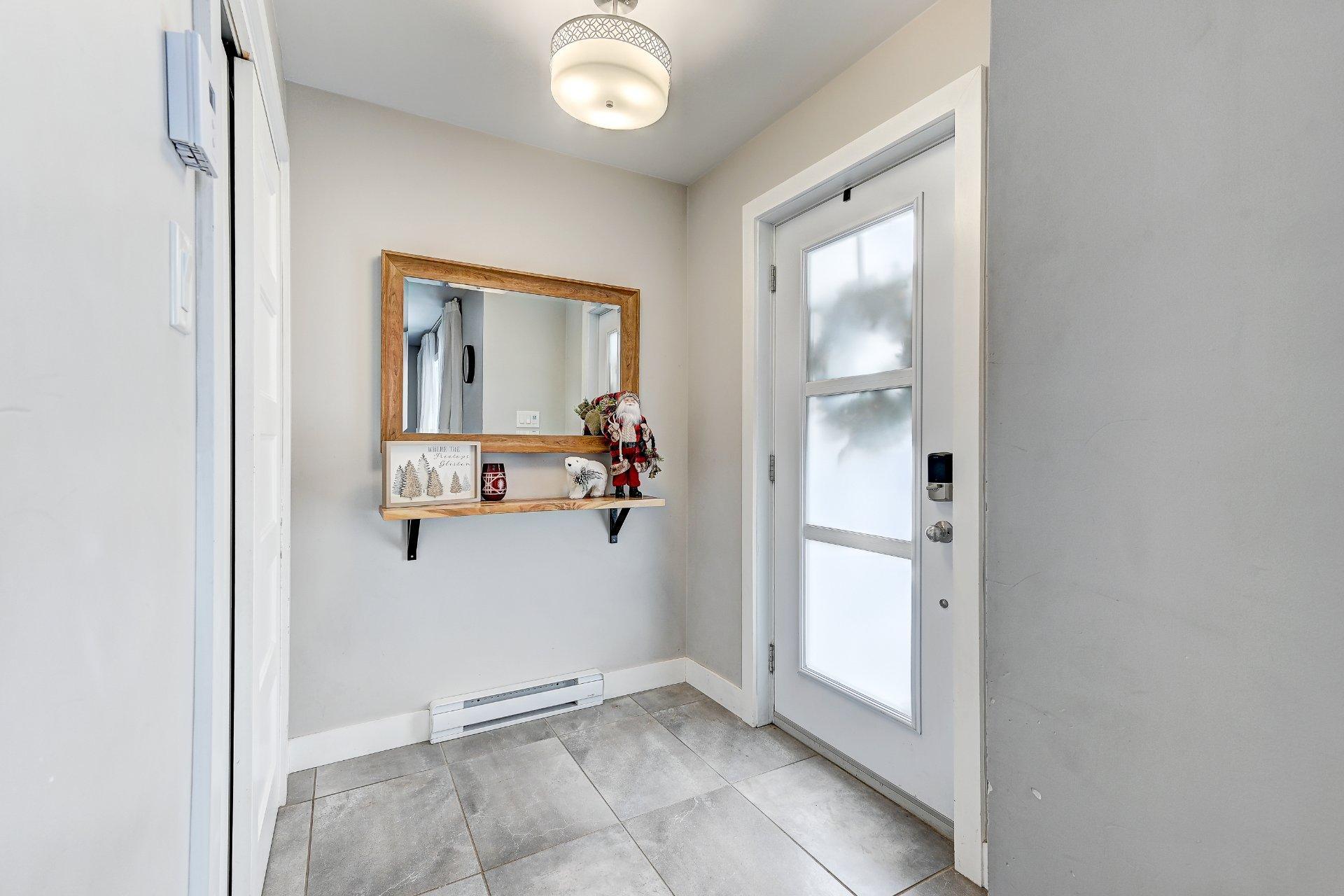 









33


Rue Beaudin

,
Saint-Rémi,




QC
J0L2L0

