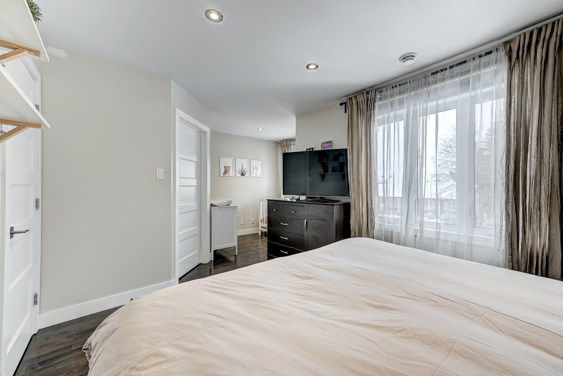 









33


Rue Beaudin

,
Saint-Rémi,




QC
J0L2L0

