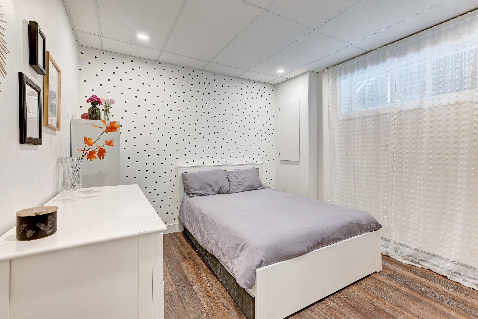 









33


Rue Beaudin

,
Saint-Rémi,




QC
J0L2L0

