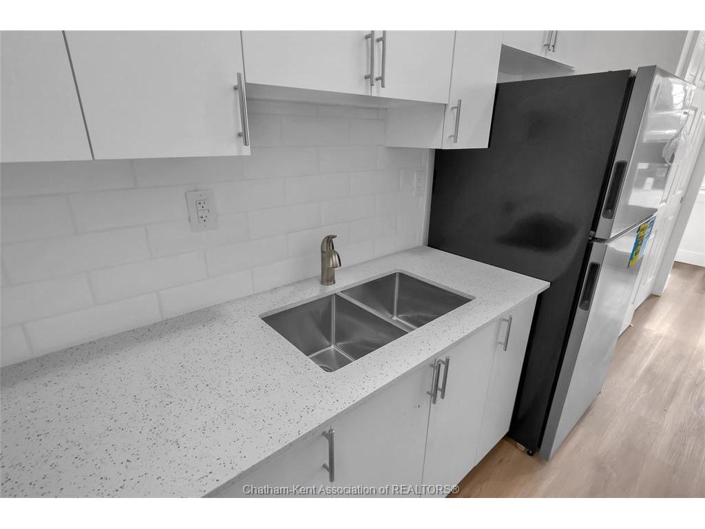 









131


Main

Street, 1,
Dresden,




ON
N0P 1M0

