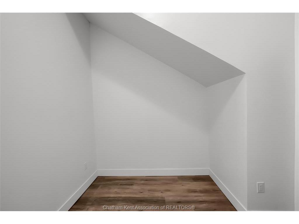 









131


Main

Street, 2,
Dresden,




ON
N0P 1M0

