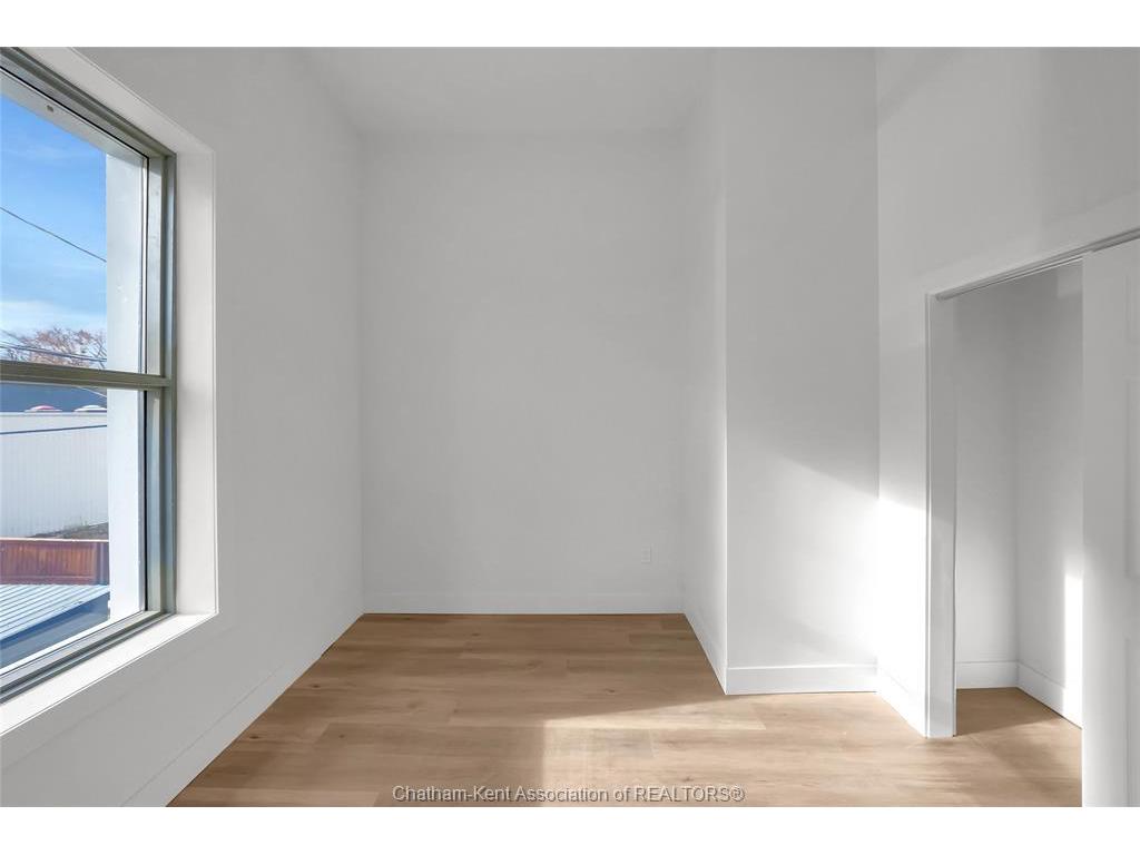 









131


Main

Street, 3,
Dresden,




ON
N0P 1M0

