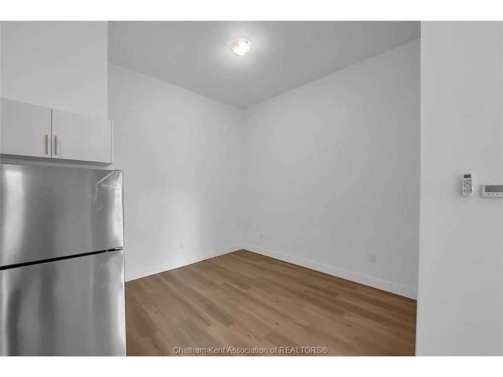 









131


Main

Street, 3,
Dresden,




ON
N0P 1M0

