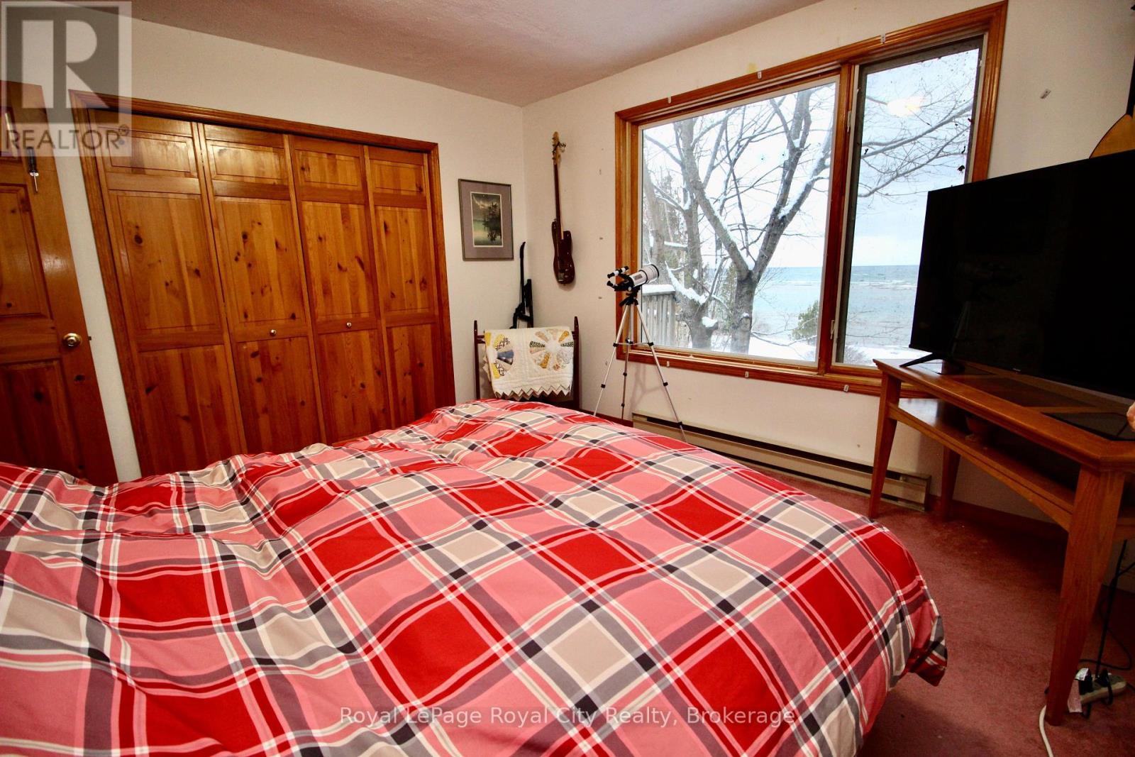 












68 ZORRA DRIVE

,
Northern Bruce Peninsula,




Ontario
N0H2R0

