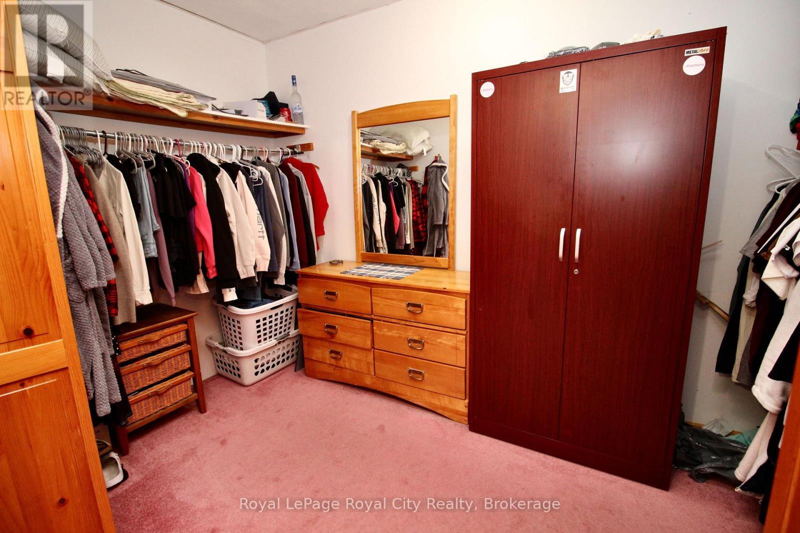 












68 ZORRA DRIVE

,
Northern Bruce Peninsula,




Ontario
N0H2R0

