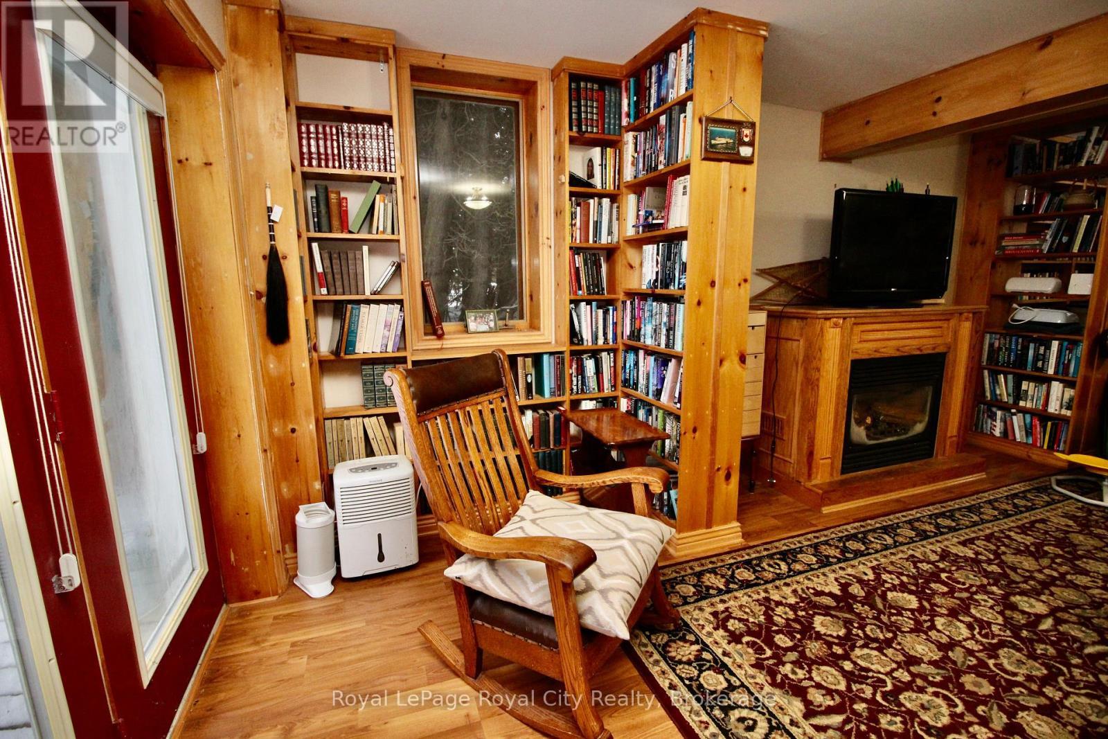 












68 ZORRA DRIVE

,
Northern Bruce Peninsula,




Ontario
N0H2R0

