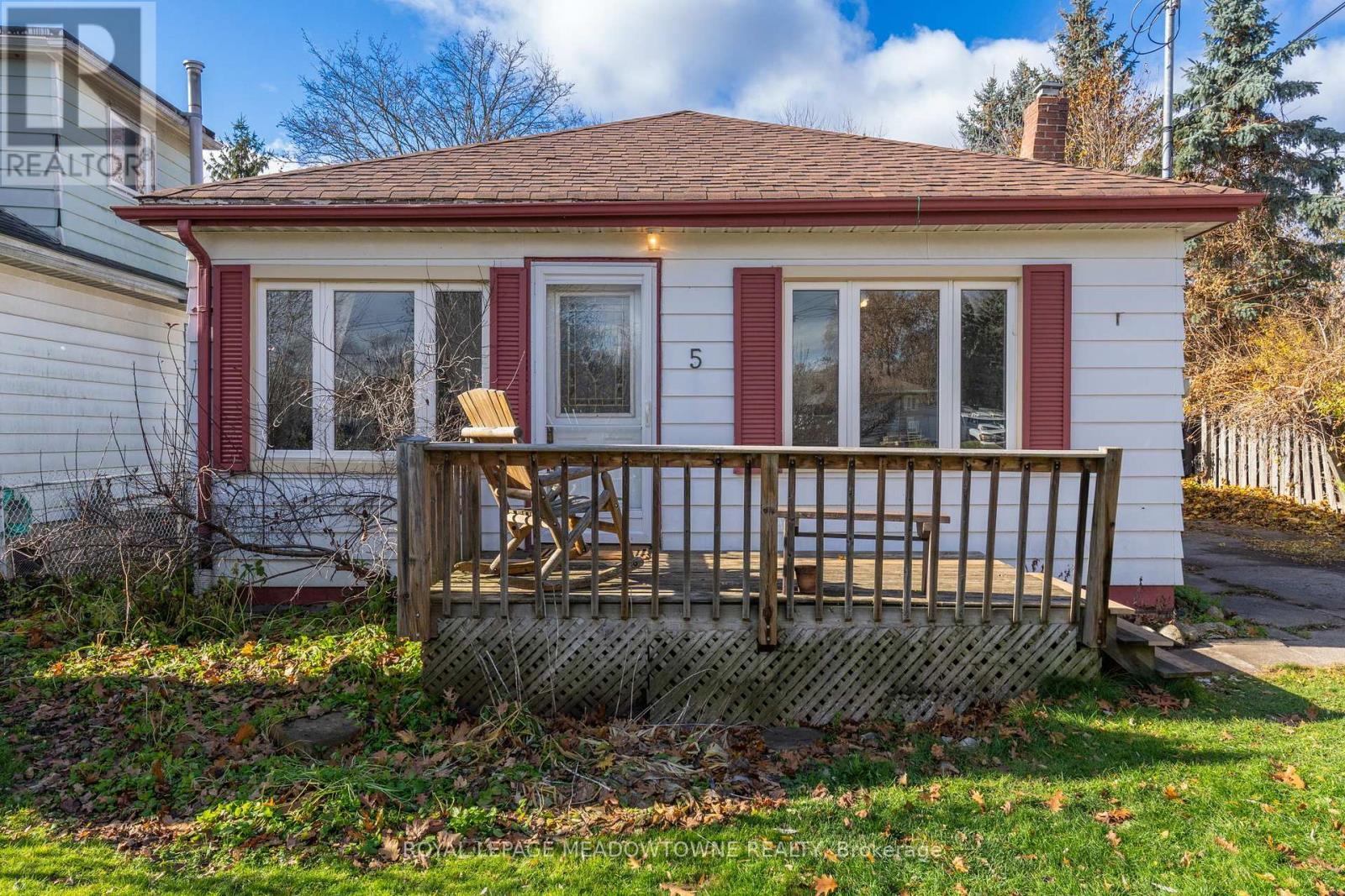 












5 LOUISA STREET

,
Halton Hills,




Ontario
L0P1K0

