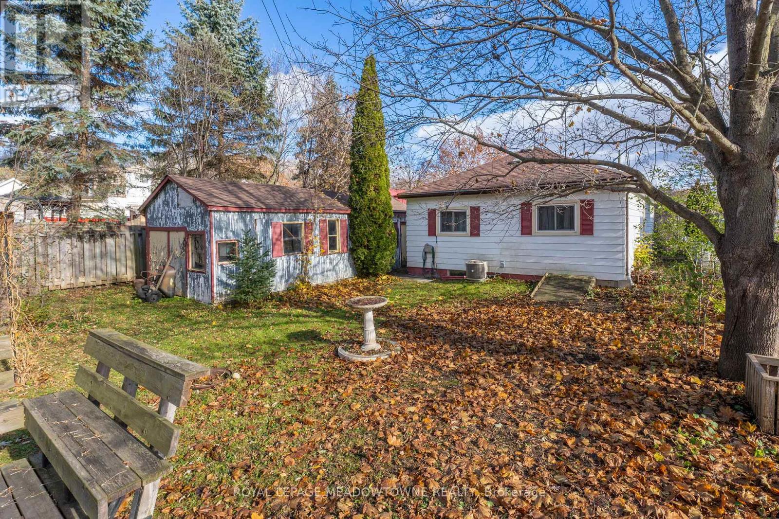 












5 LOUISA STREET

,
Halton Hills,




Ontario
L0P1K0

