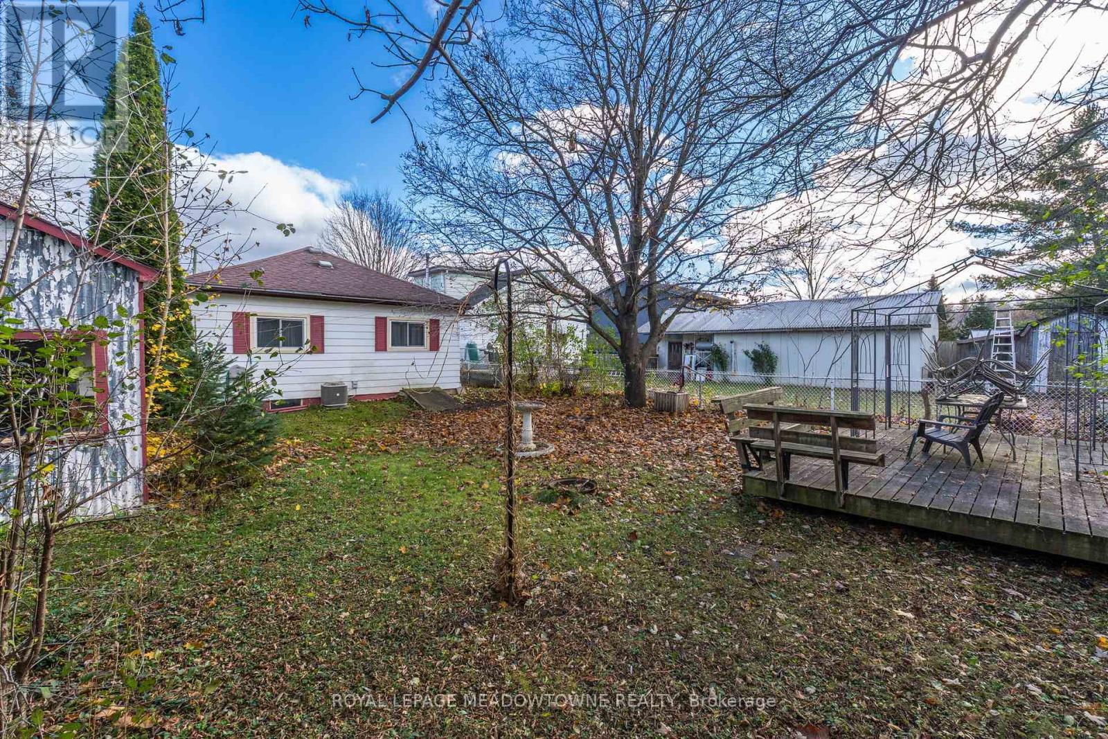 












5 LOUISA STREET

,
Halton Hills,




Ontario
L0P1K0

