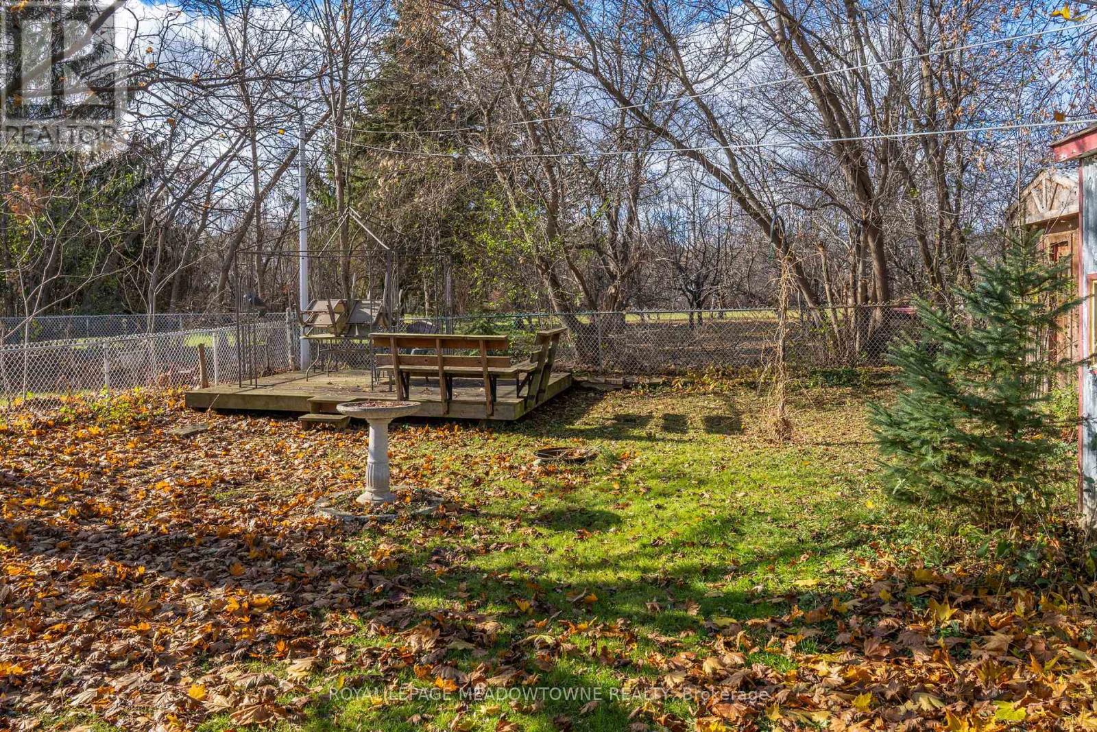 












5 LOUISA STREET

,
Halton Hills,




Ontario
L0P1K0

