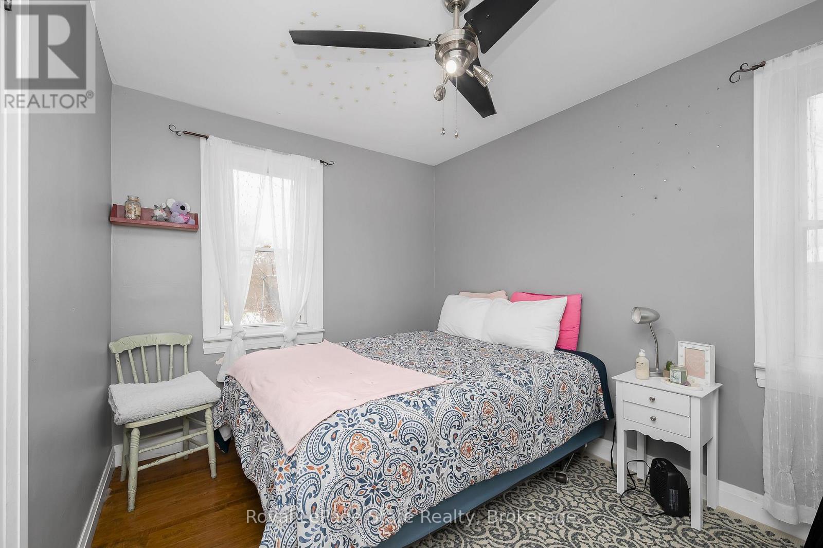 












2323 56 HIGHWAY

,
Hamilton,




Ontario
L0R1C0

