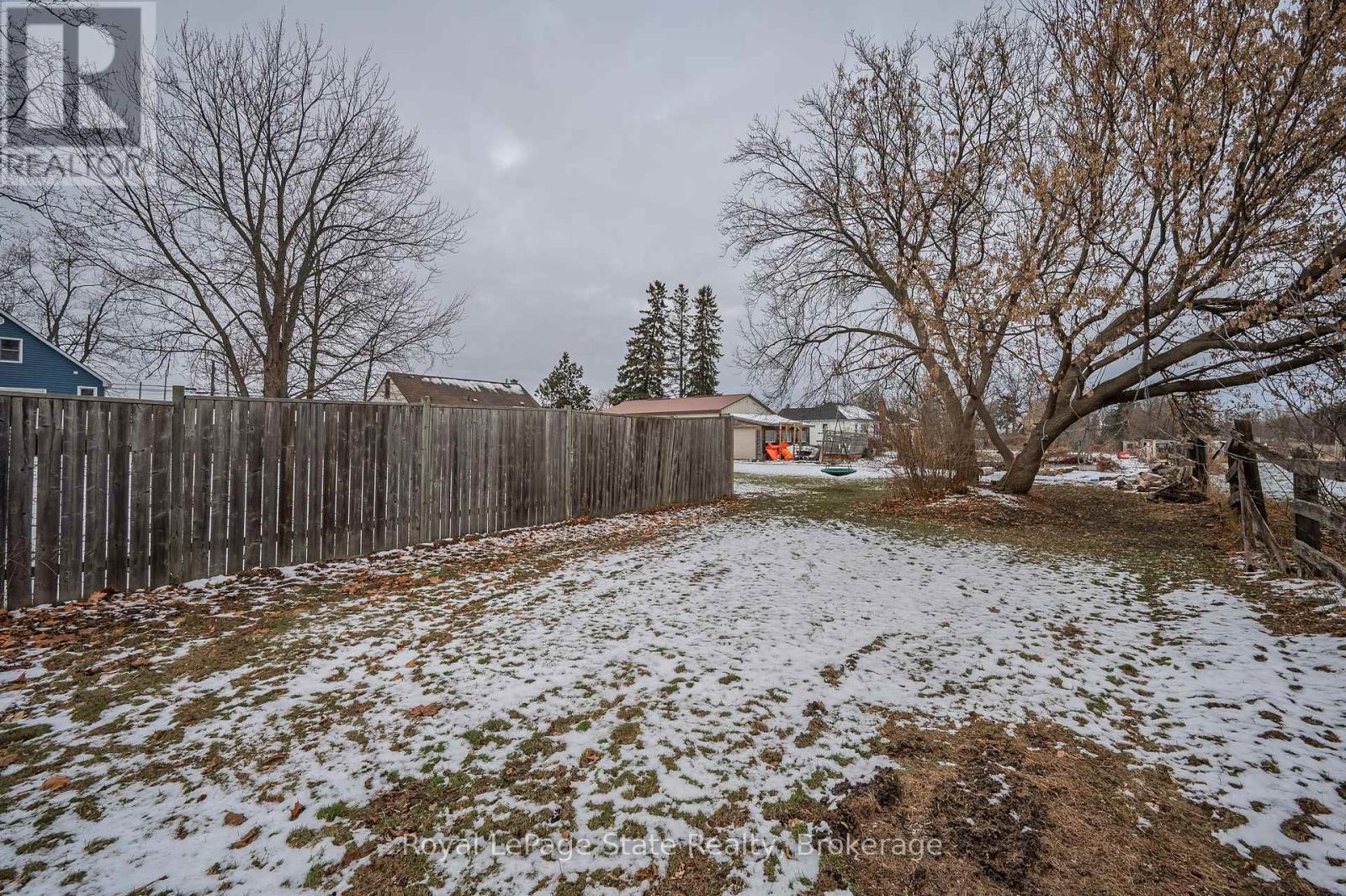 












2323 56 HIGHWAY

,
Hamilton,




Ontario
L0R1C0

