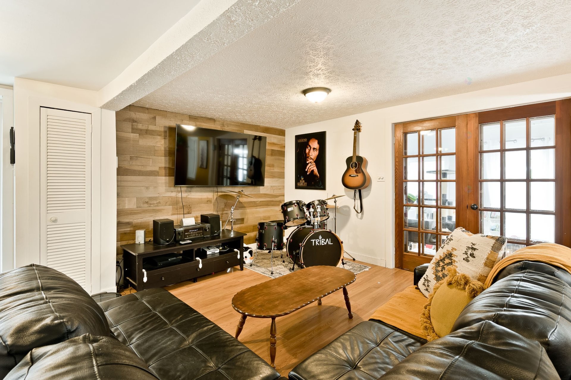 









52

 - 56


3e Avenue

,
Windsor,




QC
J1S1X9

