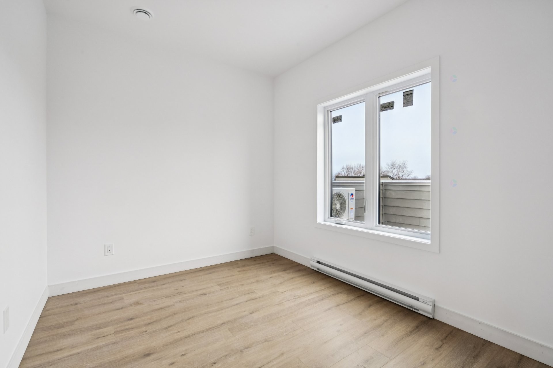 









138


Rue St-Joseph

, 201,
Sainte-Martine,




QC
J0S1V0

