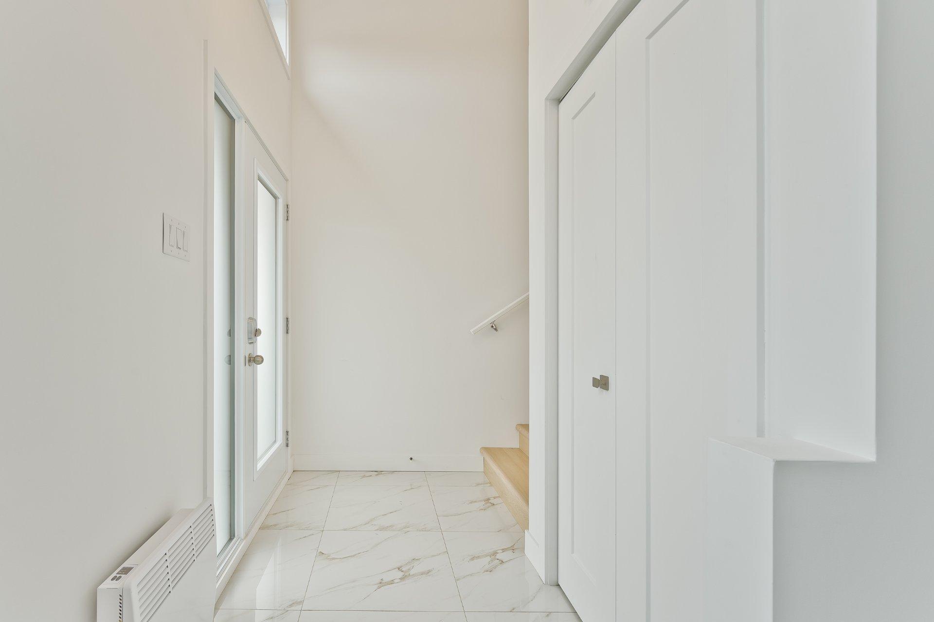 









3809


Rue Émile-Chartier

,
Sherbrooke (Les Nations),




QC
J1L0H7

